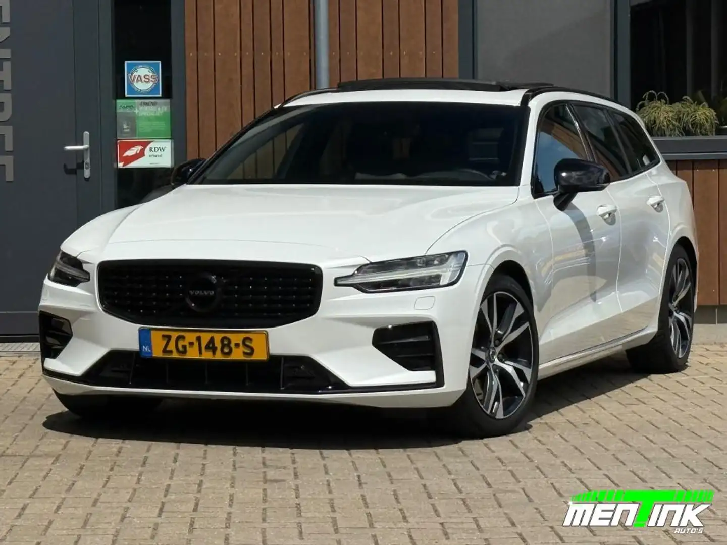 Volvo V60 2.0 T5 R-DESIGN Pano HUD N.A.P. Leder Wit - 1