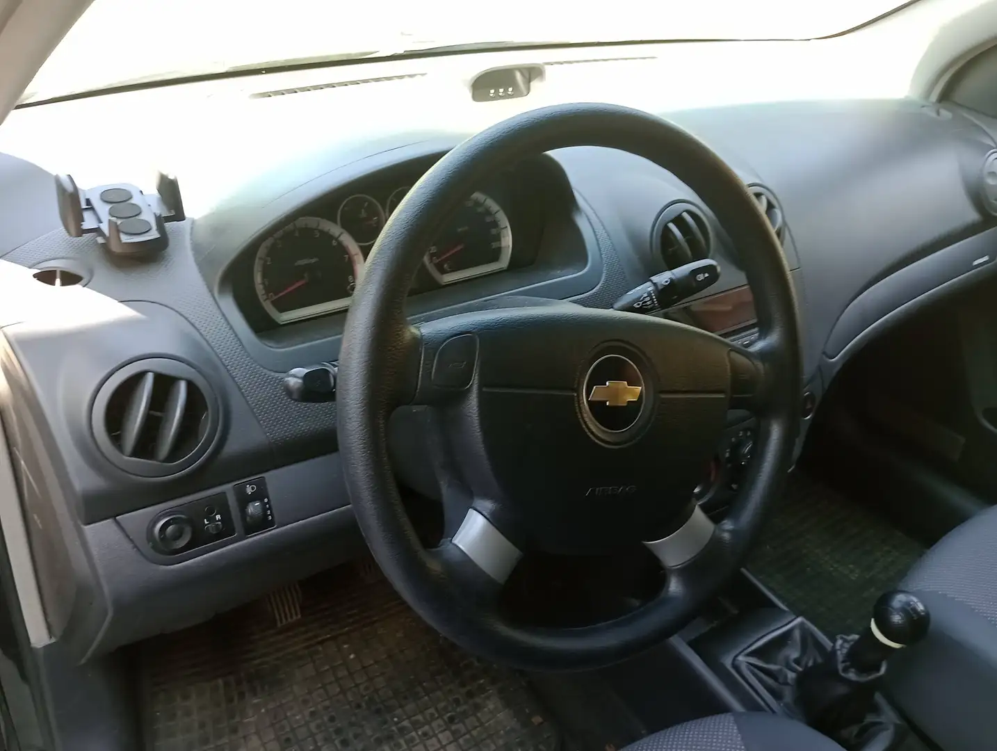 Chevrolet Aveo Aveo 1,2 LS LS Schwarz - 2