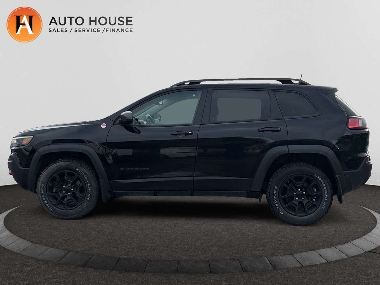 2021 Jeep Cherokee Trailhawk TRAIL HAWK BACKUP CAMERA PANO ROOF REMOT — снимка 1