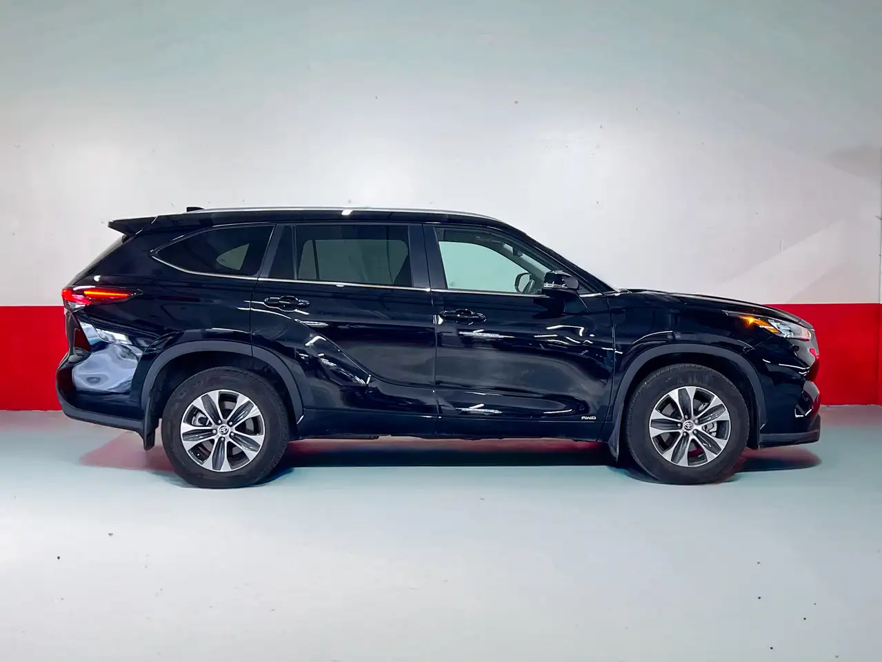 Toyota Highlander photo Toyota Highlander