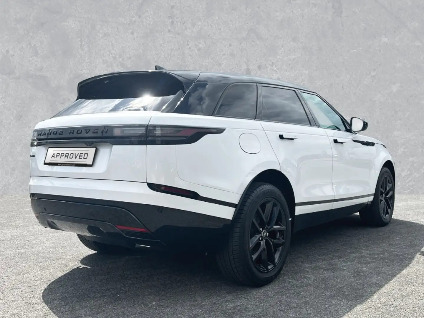 Land Rover Range Rover Velar D200 R-Dynamic SE Pano Winter Black Blanco - 2