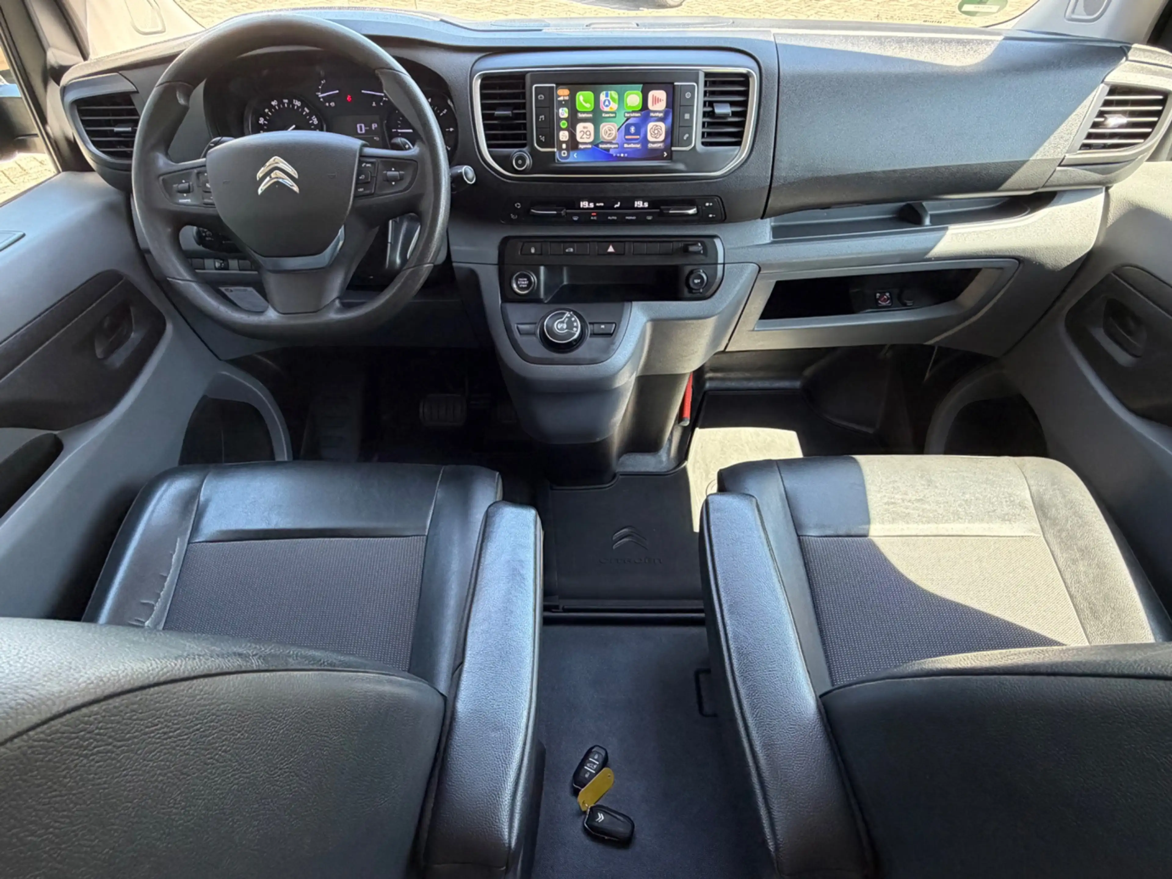 Citroen Jumpy 2.0 BlueHDI 180pk automaat XL Club, CarPlay, HUD, — photo 3