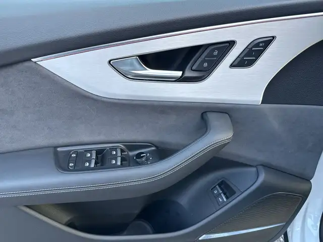 Audi Q8 TFSI e quattro 290 kW Ansicht 11