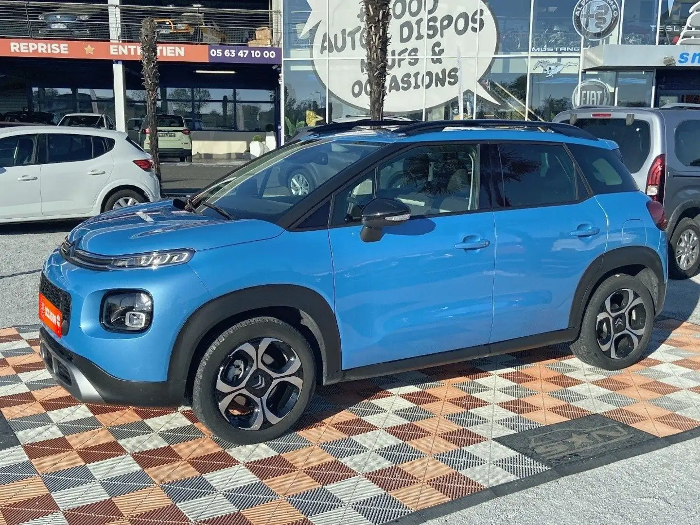 Citroen C3 Aircross 1.2 PureTech 110 SHINE Toit Ouvrant Panoramique Bleu - 1