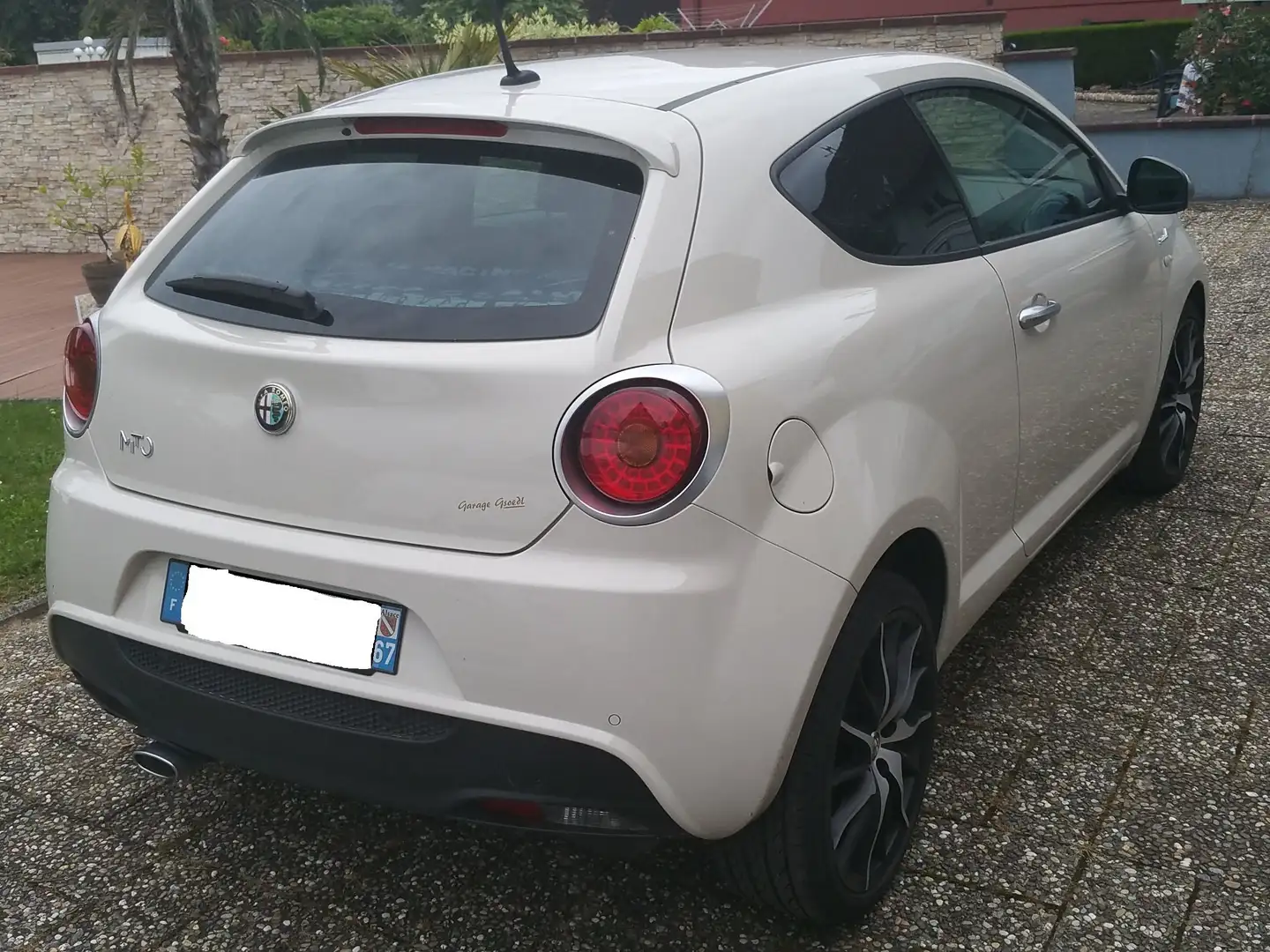 Alfa Romeo MiTo 1.6 JTDm 120 Start Blanc - 2