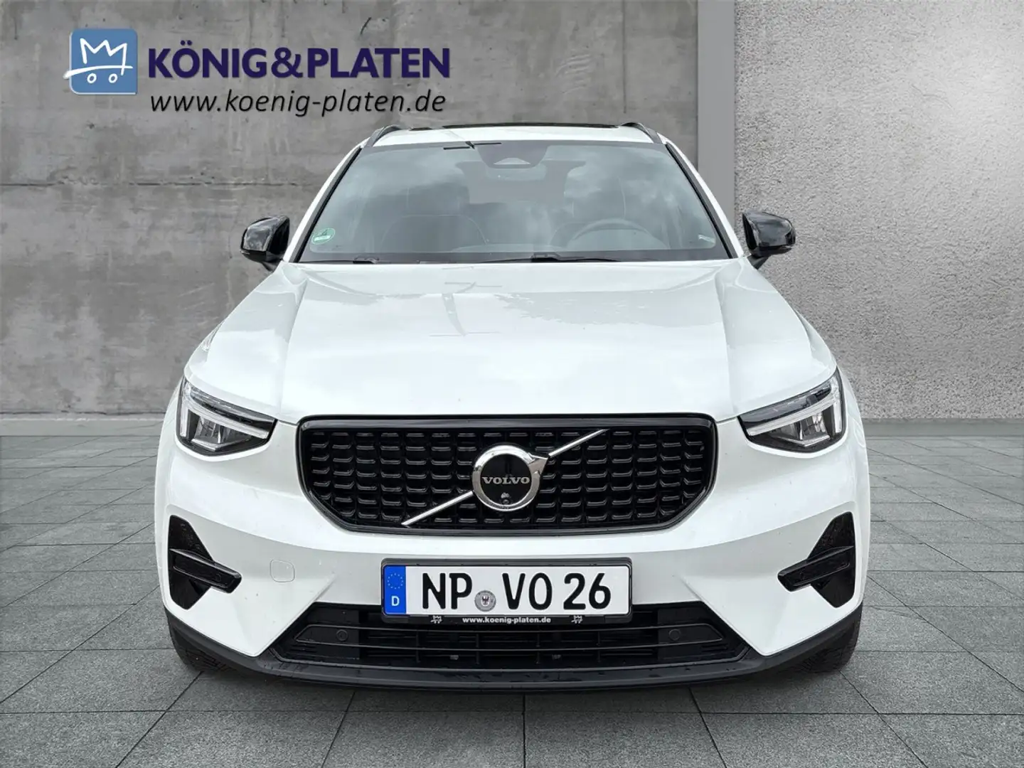 Volvo XC40 B3 2WD Plus Dark (EURO 6d) Klima Rückfahrkamera Weiß - 2