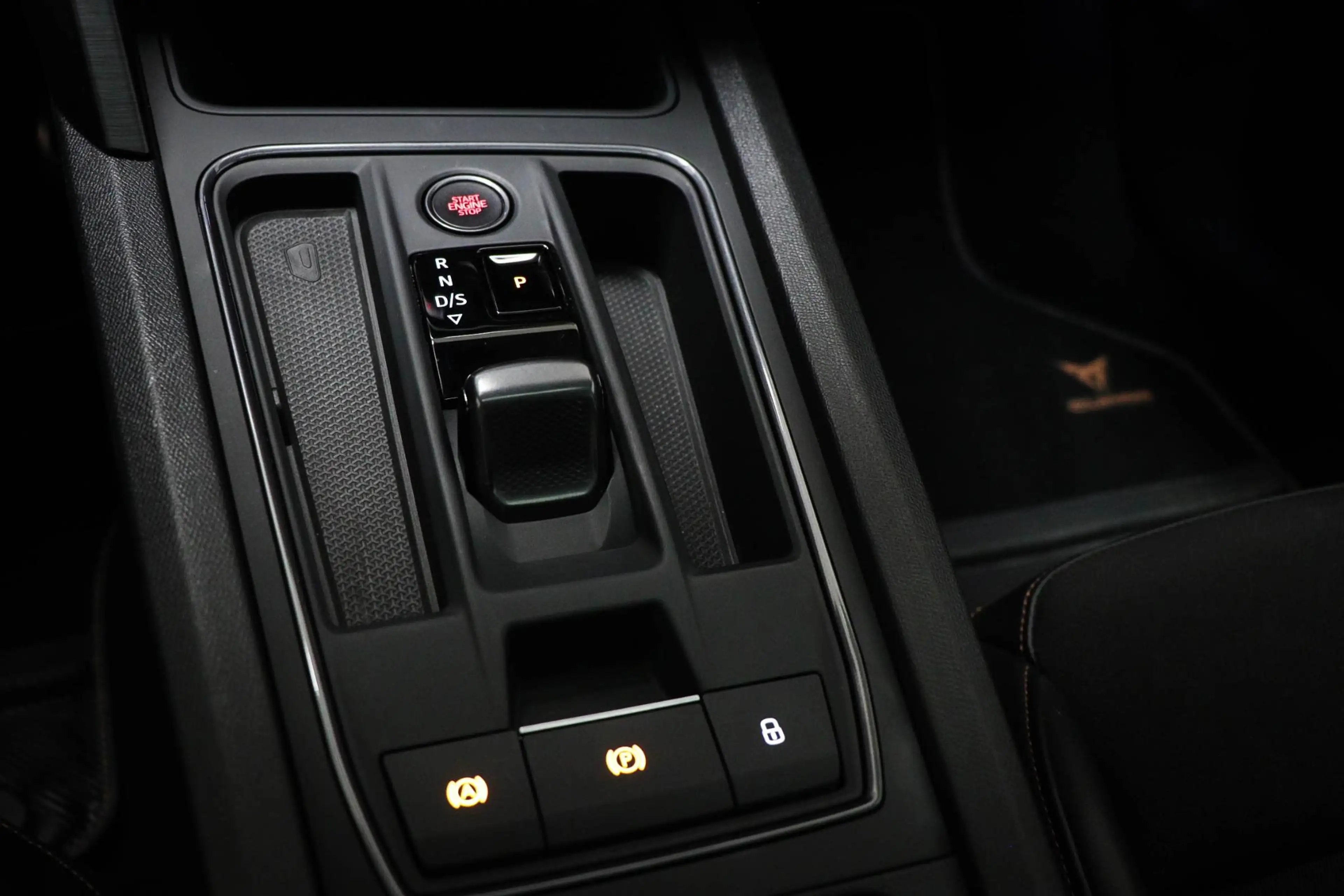 CUPRA Formentor 1.4 e-Hybrid VZ Copper Edition | PANORAMADAK | STU — photo 39