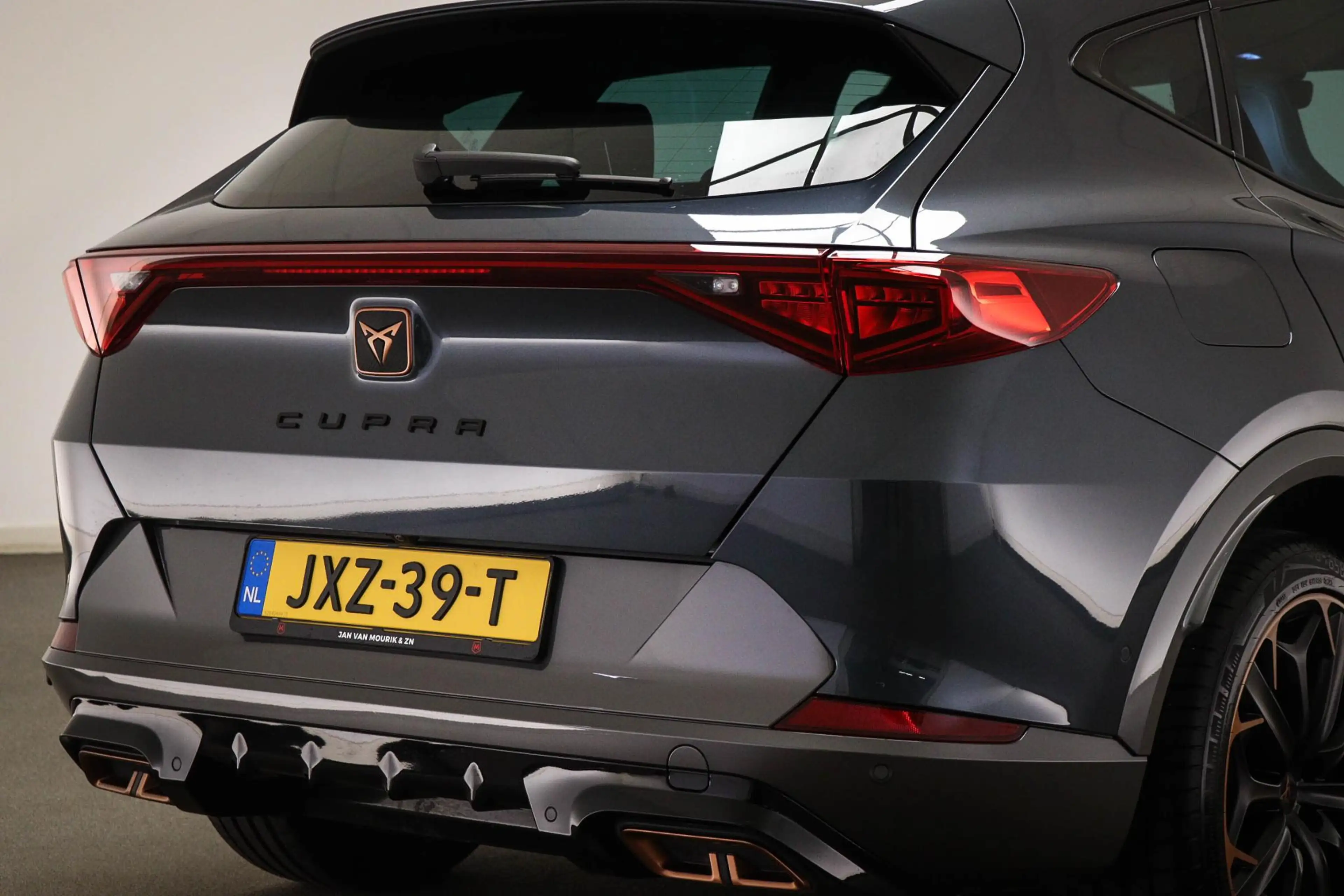 CUPRA Formentor 1.4 e-Hybrid VZ Copper Edition | PANORAMADAK | STU — photo 25