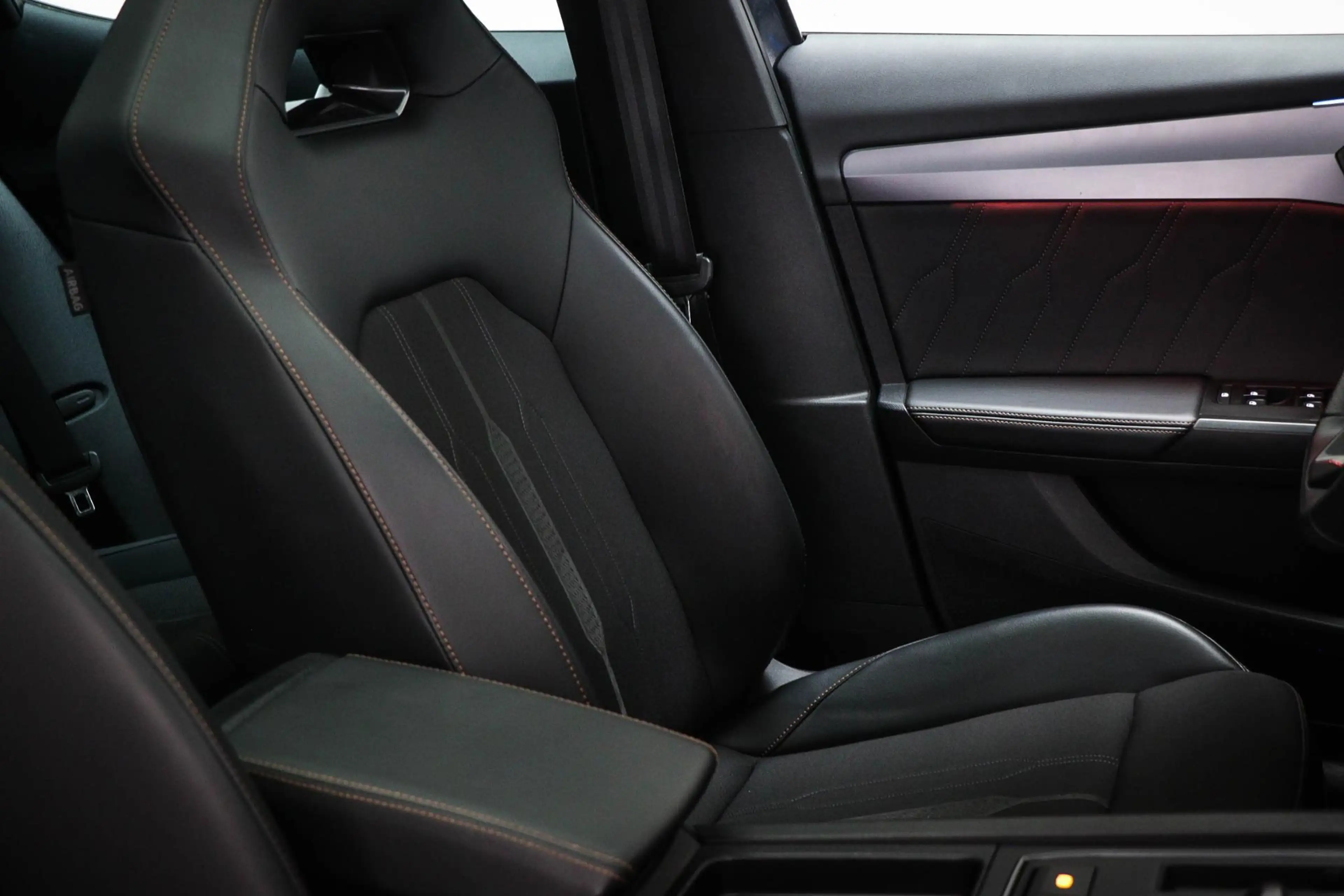 CUPRA Formentor 1.4 e-Hybrid VZ Copper Edition | PANORAMADAK | STU — photo 9