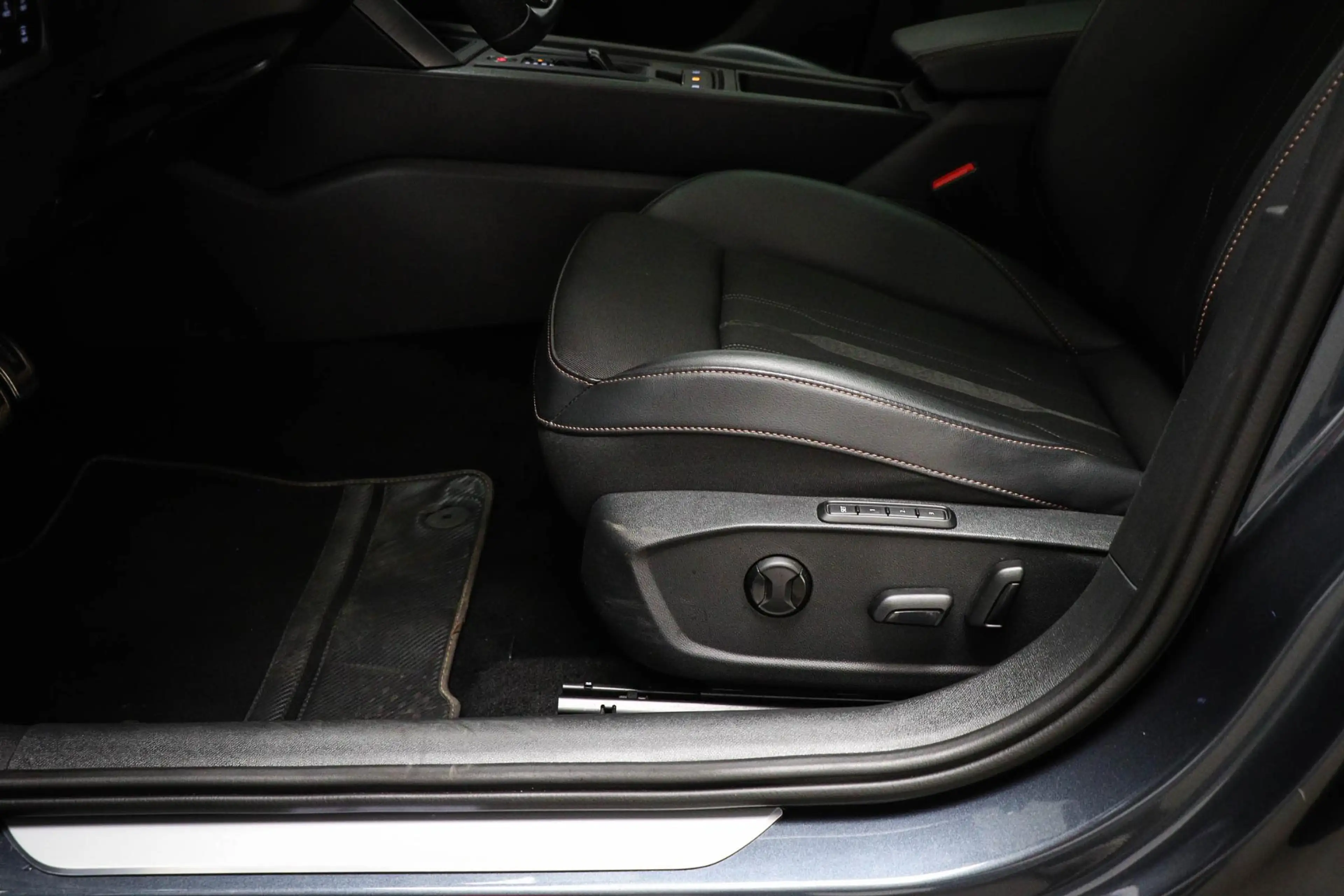 CUPRA Formentor 1.4 e-Hybrid VZ Copper Edition | PANORAMADAK | STU — photo 31