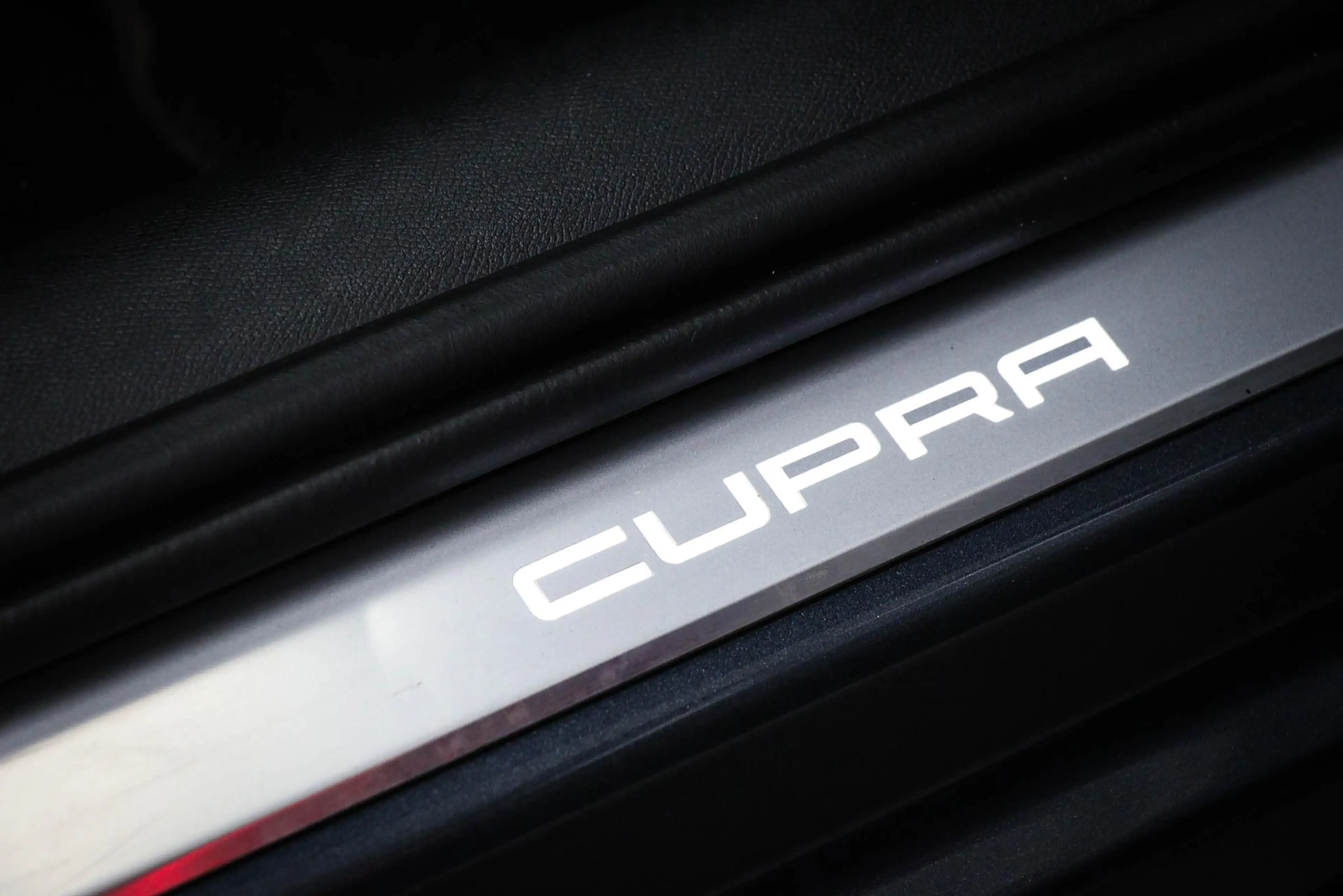 CUPRA Formentor 1.4 e-Hybrid VZ Copper Edition | PANORAMADAK | STU — photo 14