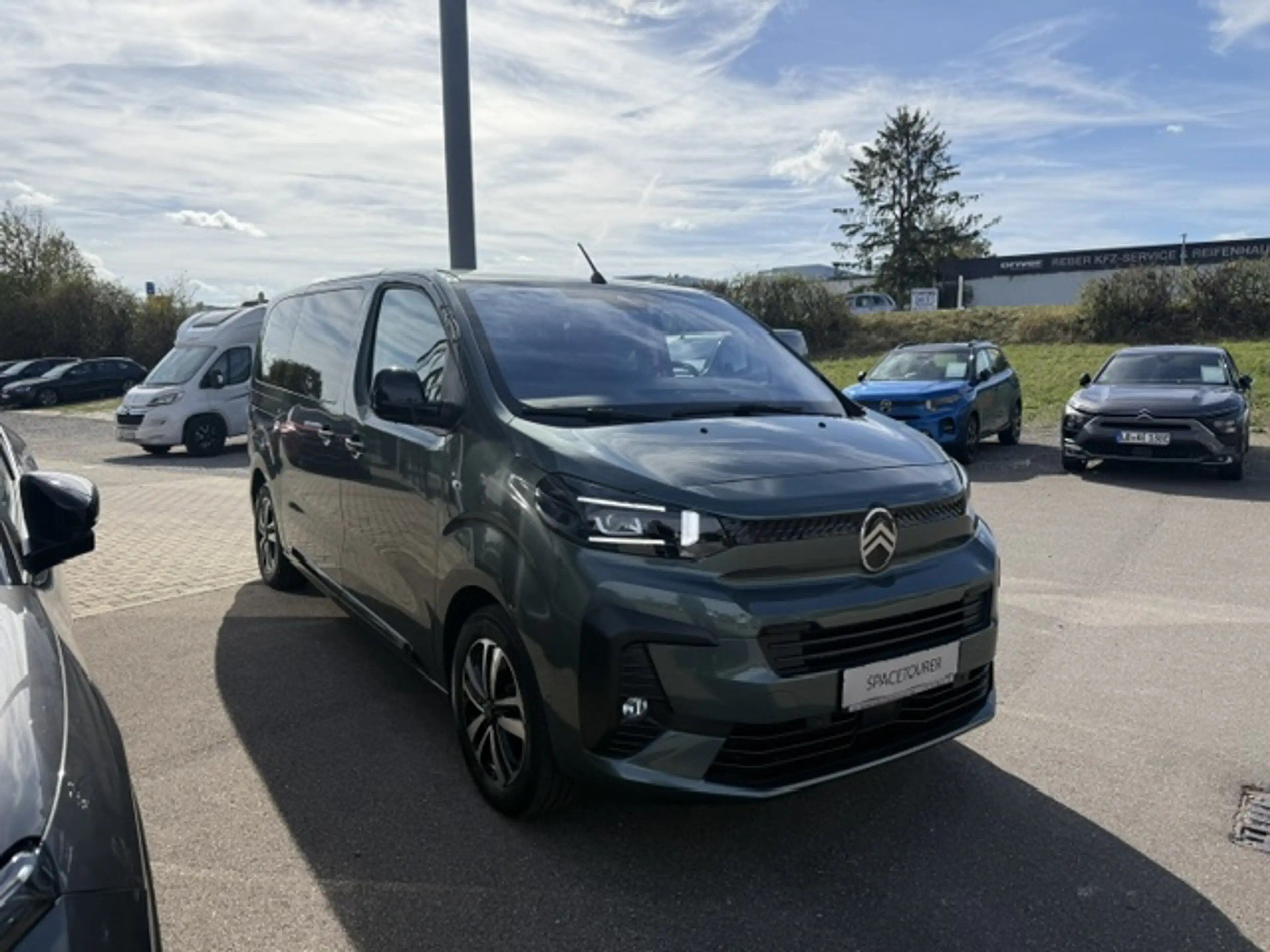 Citroen Spacetourer Blue HDI 180 EAT8 Plus Automatik — photo 5