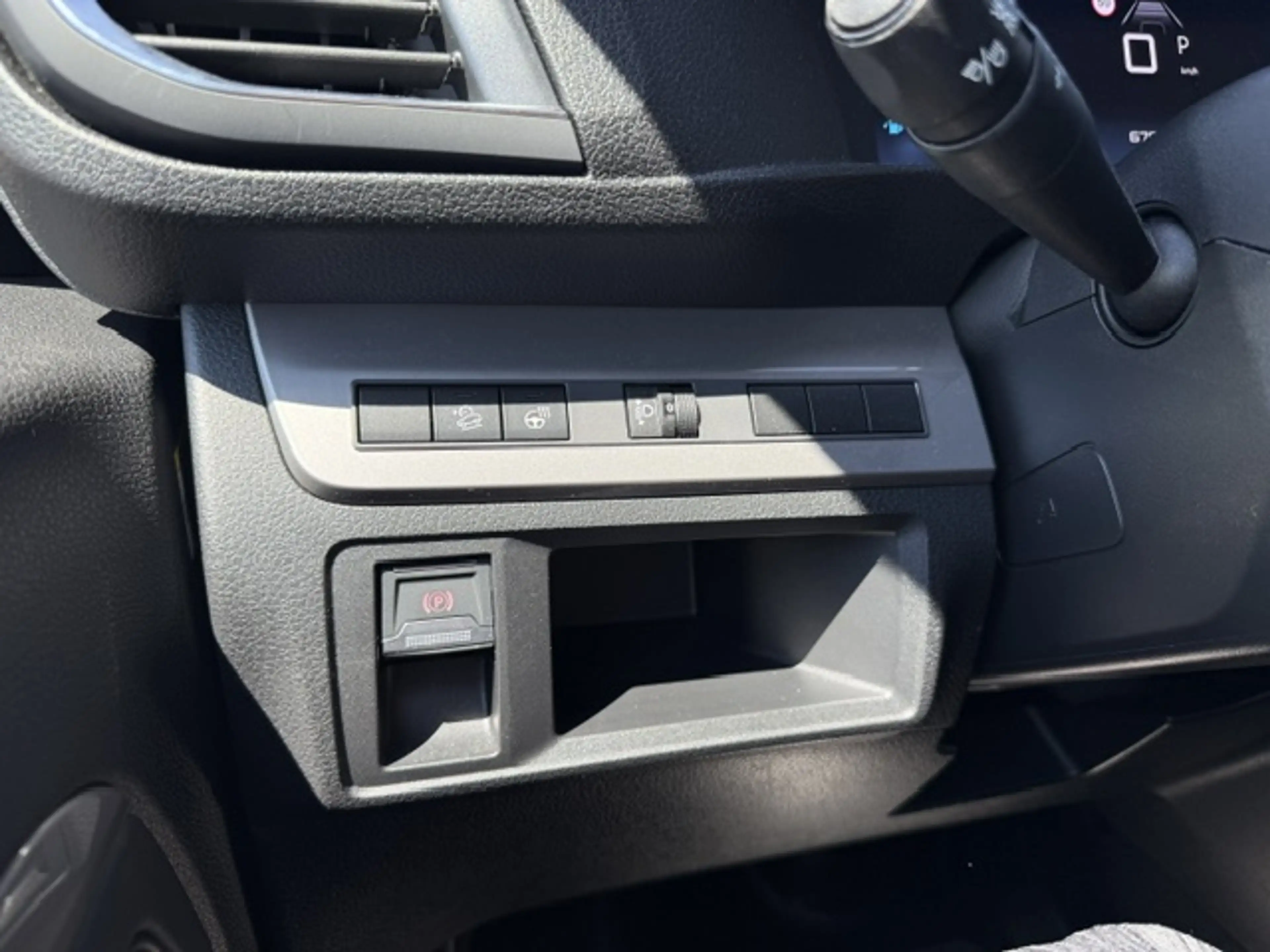 Citroen Spacetourer Blue HDI 180 EAT8 Plus Automatik — photo 13