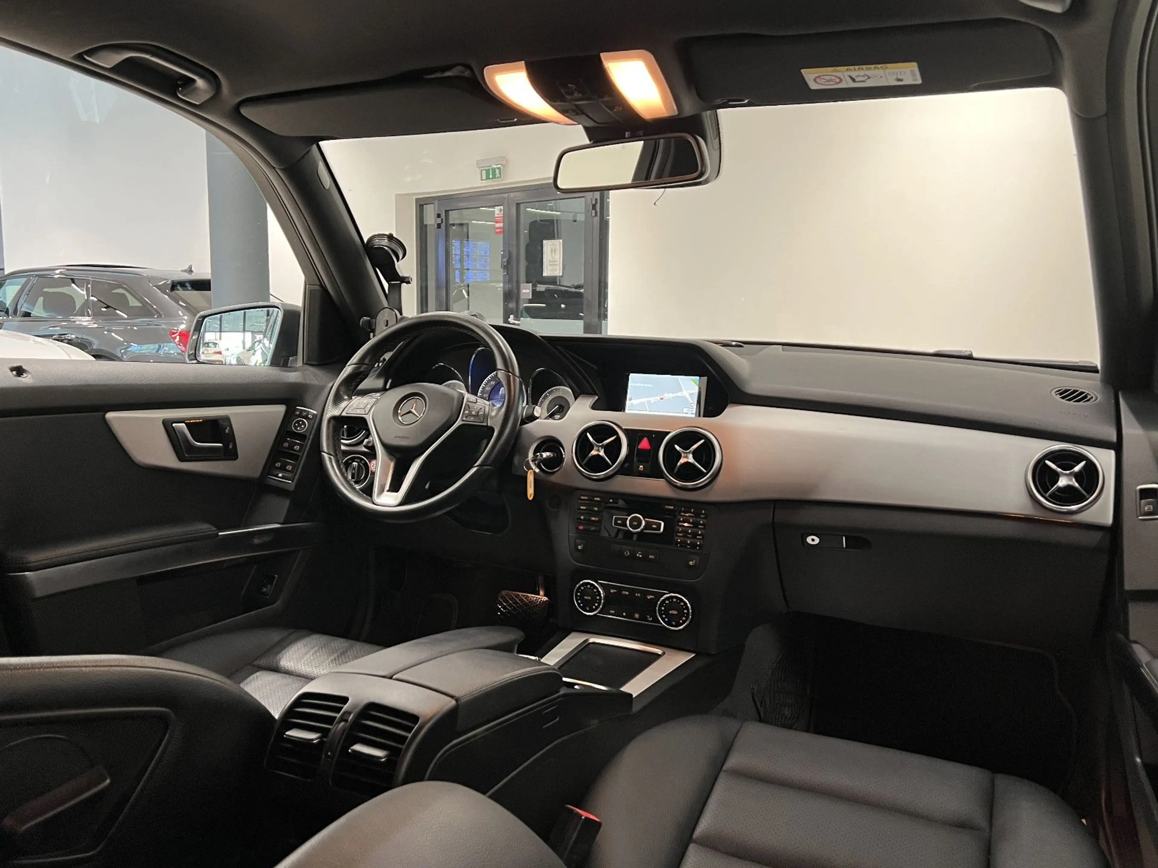 Mercedes-Benz GLK 220 |4-MATIC|ANHÄNGERKUPPLUNG|TEMPOMAT|LEDER| — photo 3