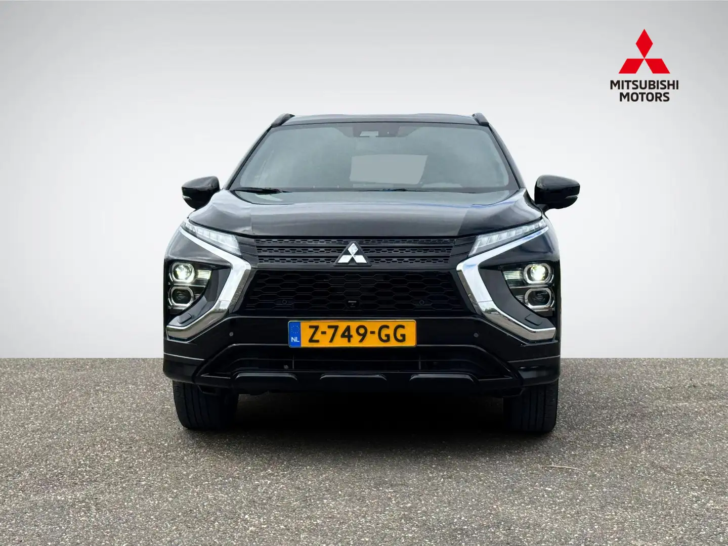 Mitsubishi Eclipse Cross 2.4 PHEV Executive | Stuur- + Stoelverwarming | Do Zwart - 2