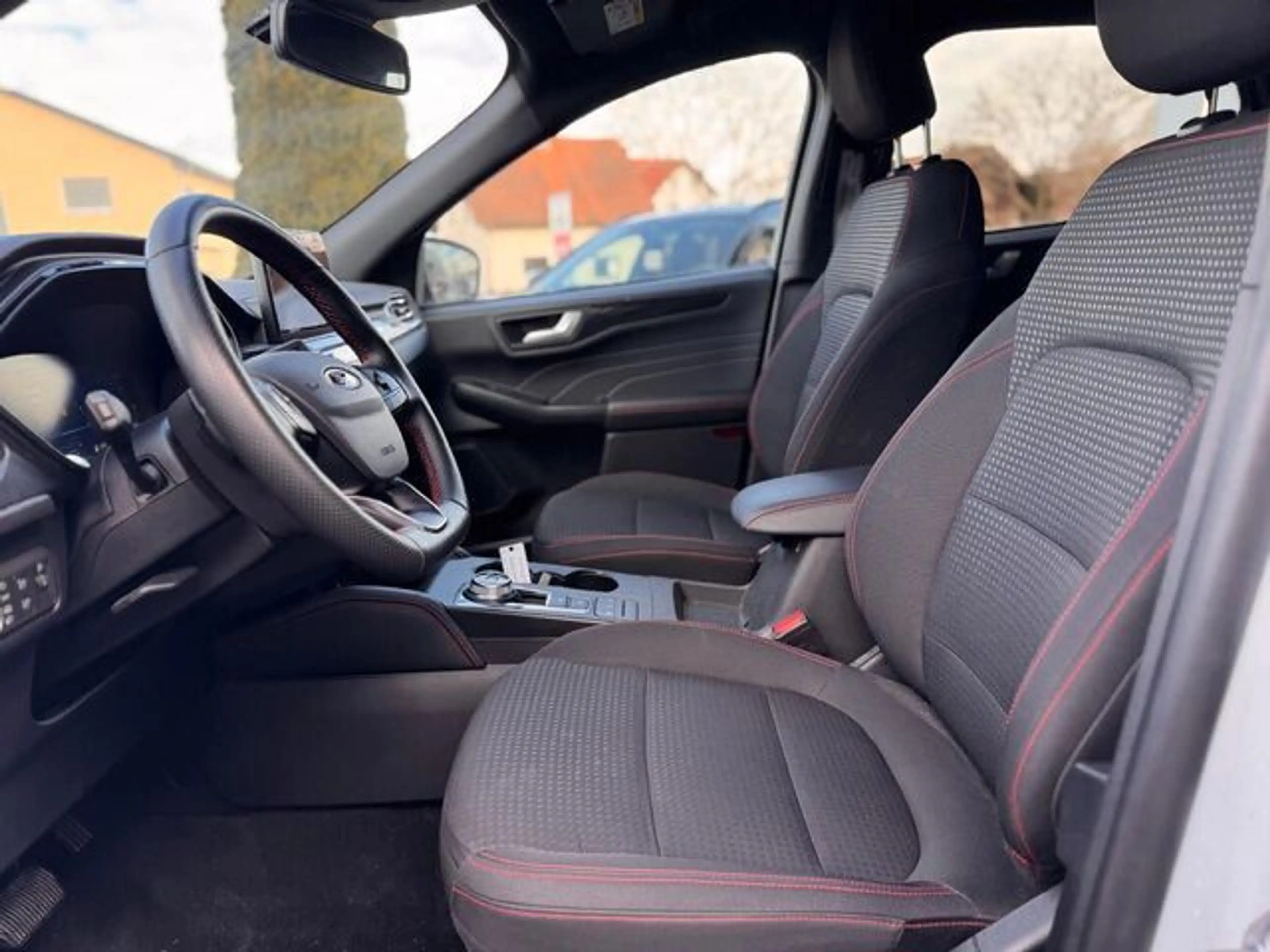 Ford Kuga ST-Line 2.0TDCI ST-Line AUTOMATIK*NAVI — photo 7