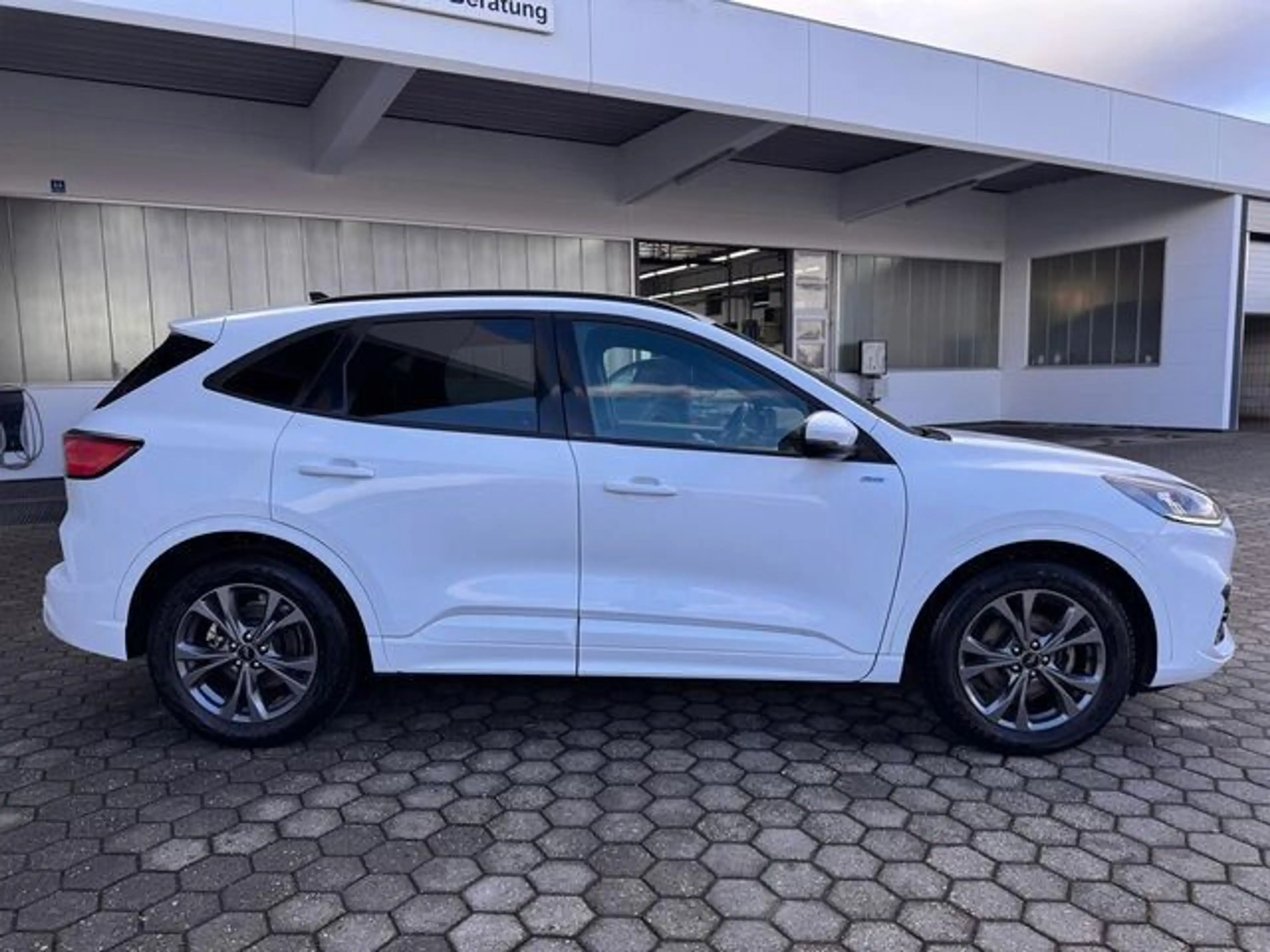 Ford Kuga ST-Line 2.0TDCI ST-Line AUTOMATIK*NAVI — photo 6