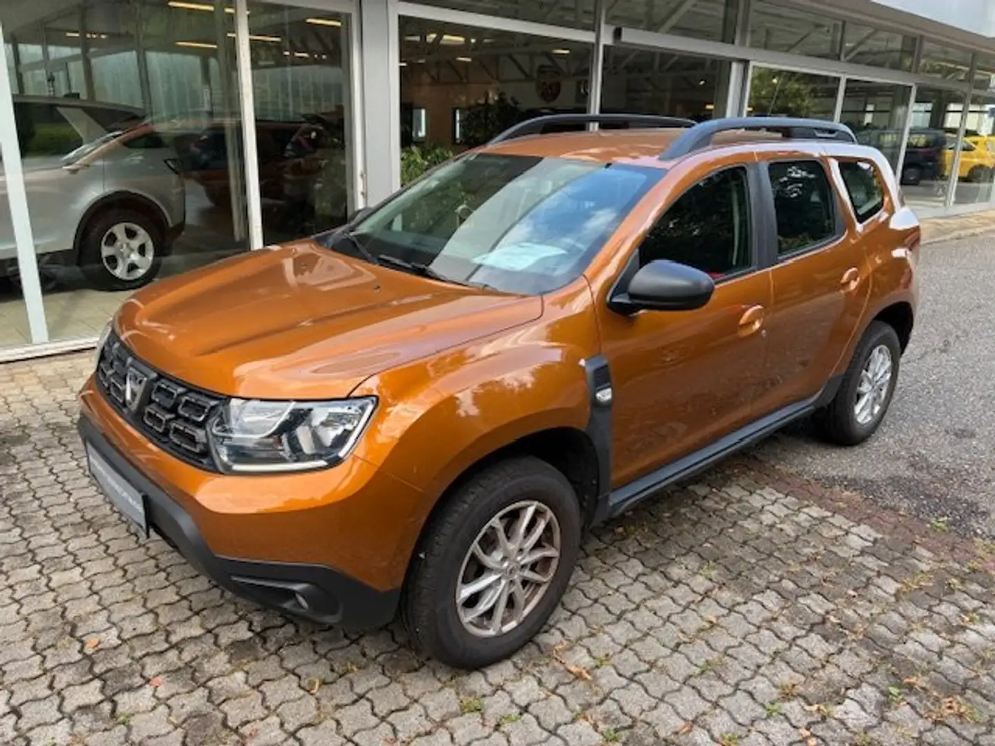 Dacia Duster Blue dCi 115 S&S Comfort Orange - 2