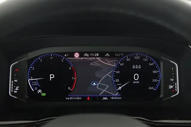 Volkswagen Touran view 13