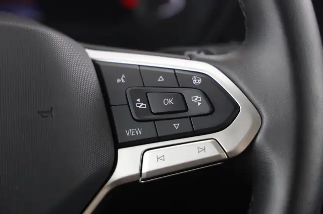 Volkswagen Touran view 14
