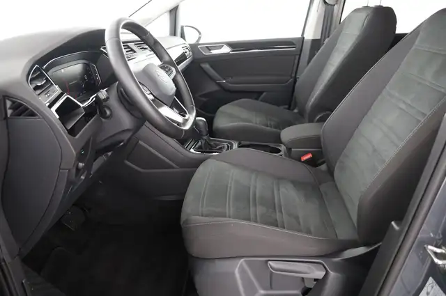 Volkswagen Touran view 7