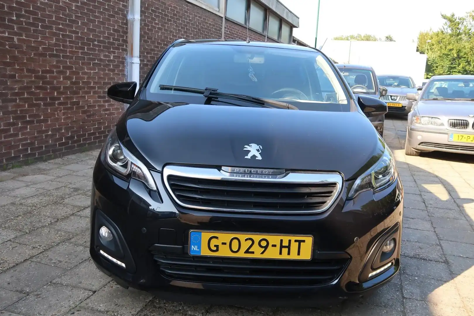 Peugeot 108 1.0 e-VTi Active, AIRCO, STUURBEDIENING, BOEKJES, Negro - 2