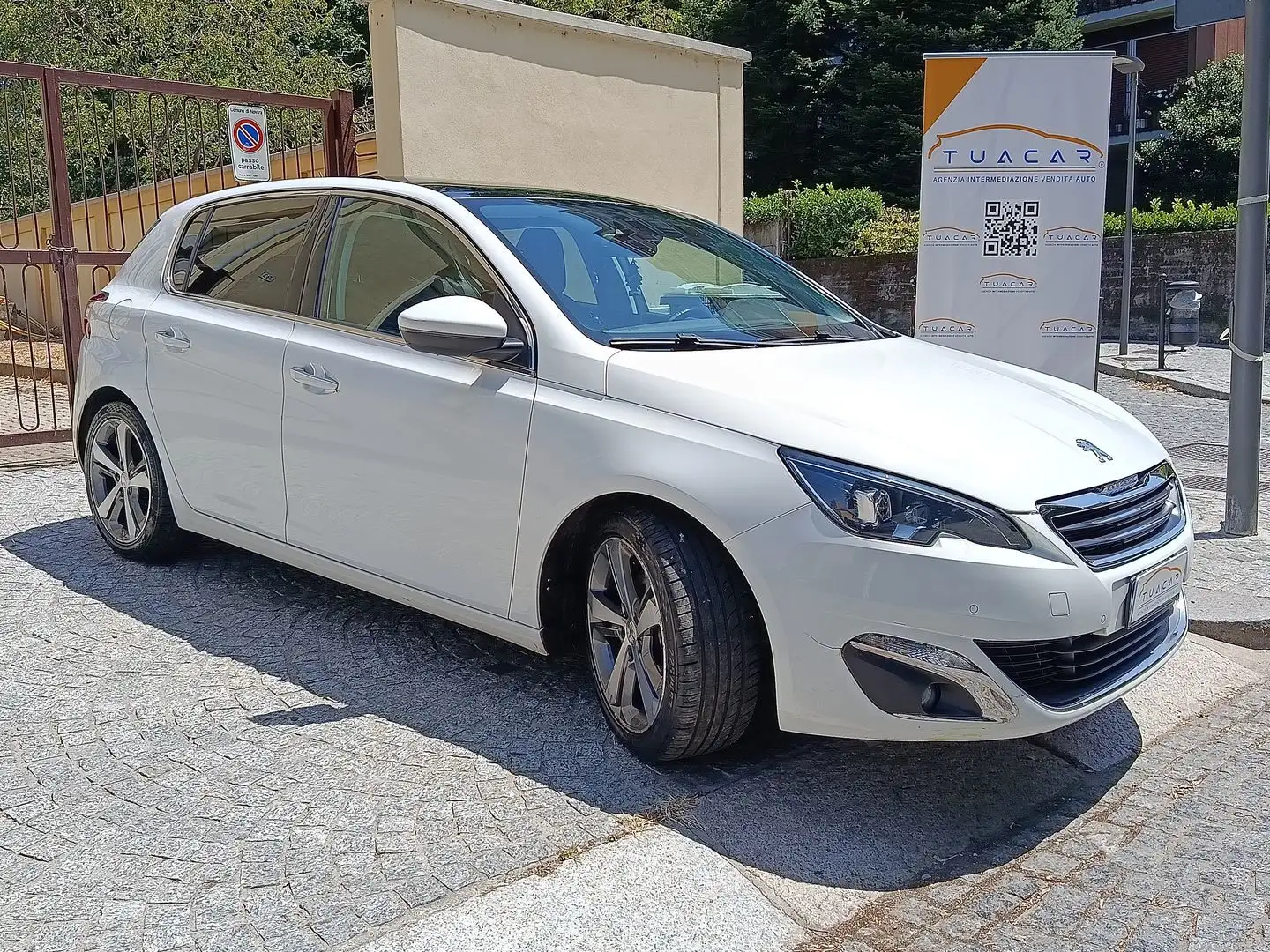 Peugeot 308 Allure 2.0 Blue HDI 150 Білий - 2
