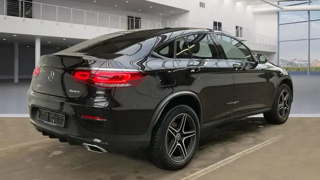 Mercedes-Benz GLC 300 e AMG Coupe 19*HUD*Night*LED*VollLeder