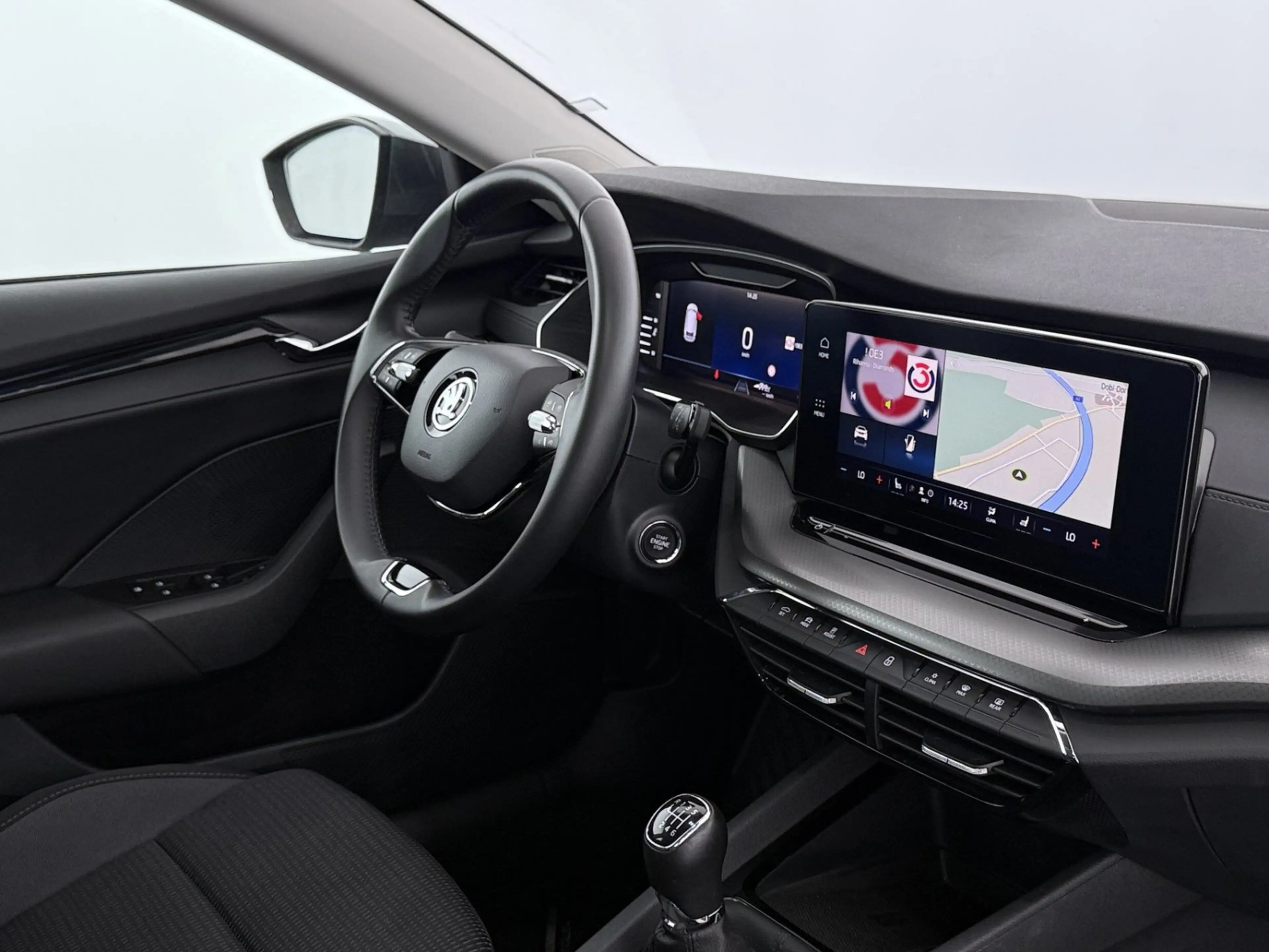 Skoda Octavia Combi 2.0 TDI Ambition LED RADAR NAVI PDC — photo 14