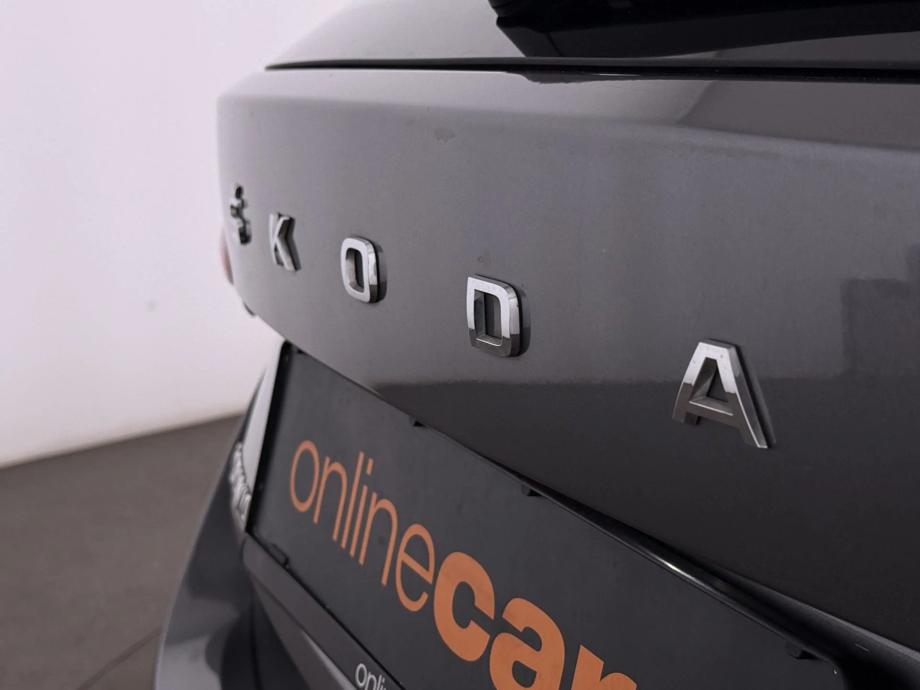 Skoda Octavia Combi 2.0 TDI Ambition LED RADAR NAVI PDC — photo 10