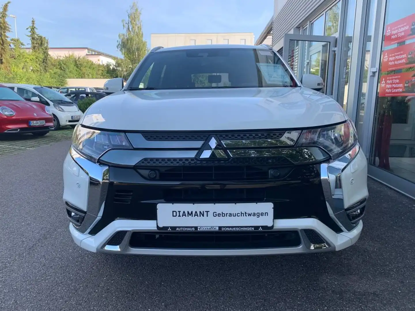 Mitsubishi Outlander Outlander Plug-in Hybrid TOP 2.4 MIVEC 4WD Weiß - 2