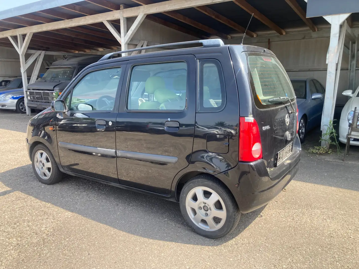 Opel Agila 1.0 12 V Klima 8-fach LM Tüv 12-2024 Černá - 2