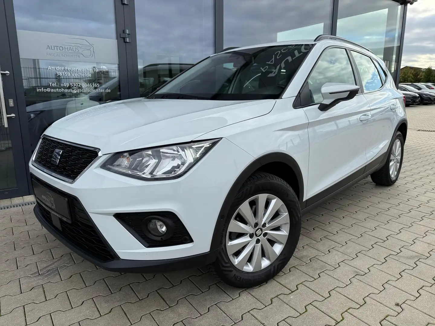 SEAT Arona Style 1.6 TDI/APP CONNECT/PDC/FRONT ASSIST Blanco - 2