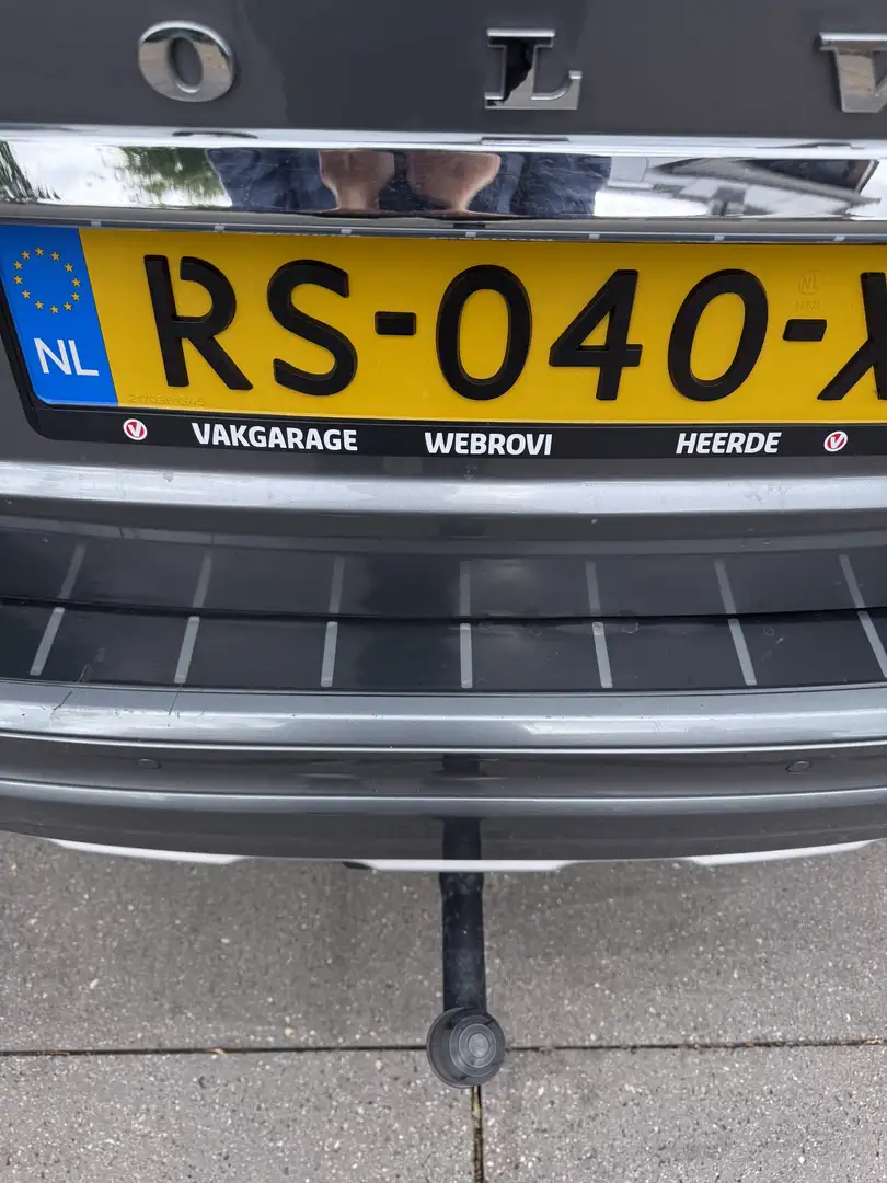 Volvo XC60 2.0 D4 Geartronic 2016 Grey - 2
