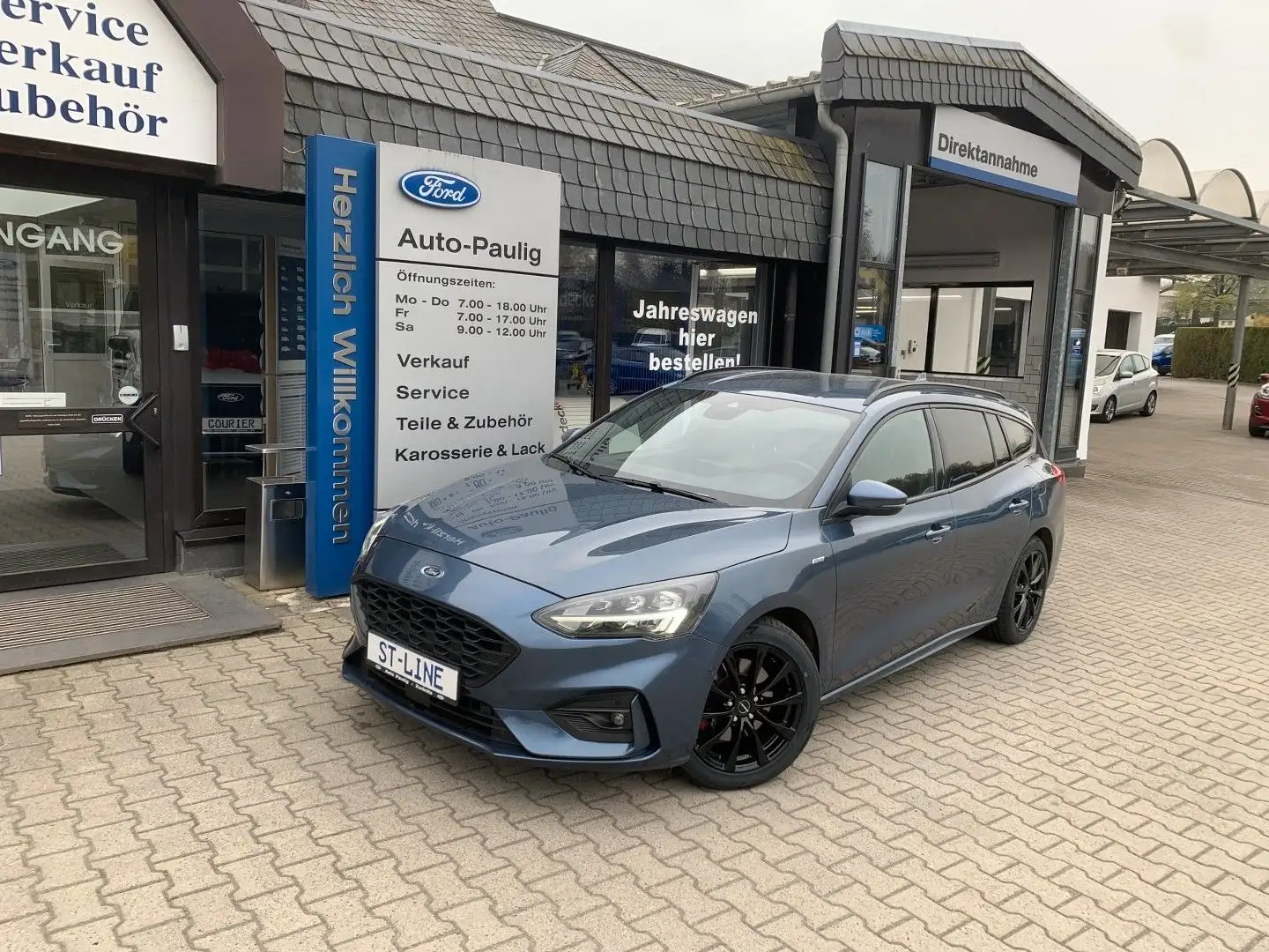 Ford Focus 150 Ps ST-Line B&O Kamera LED TWA ACC Bleu - 1