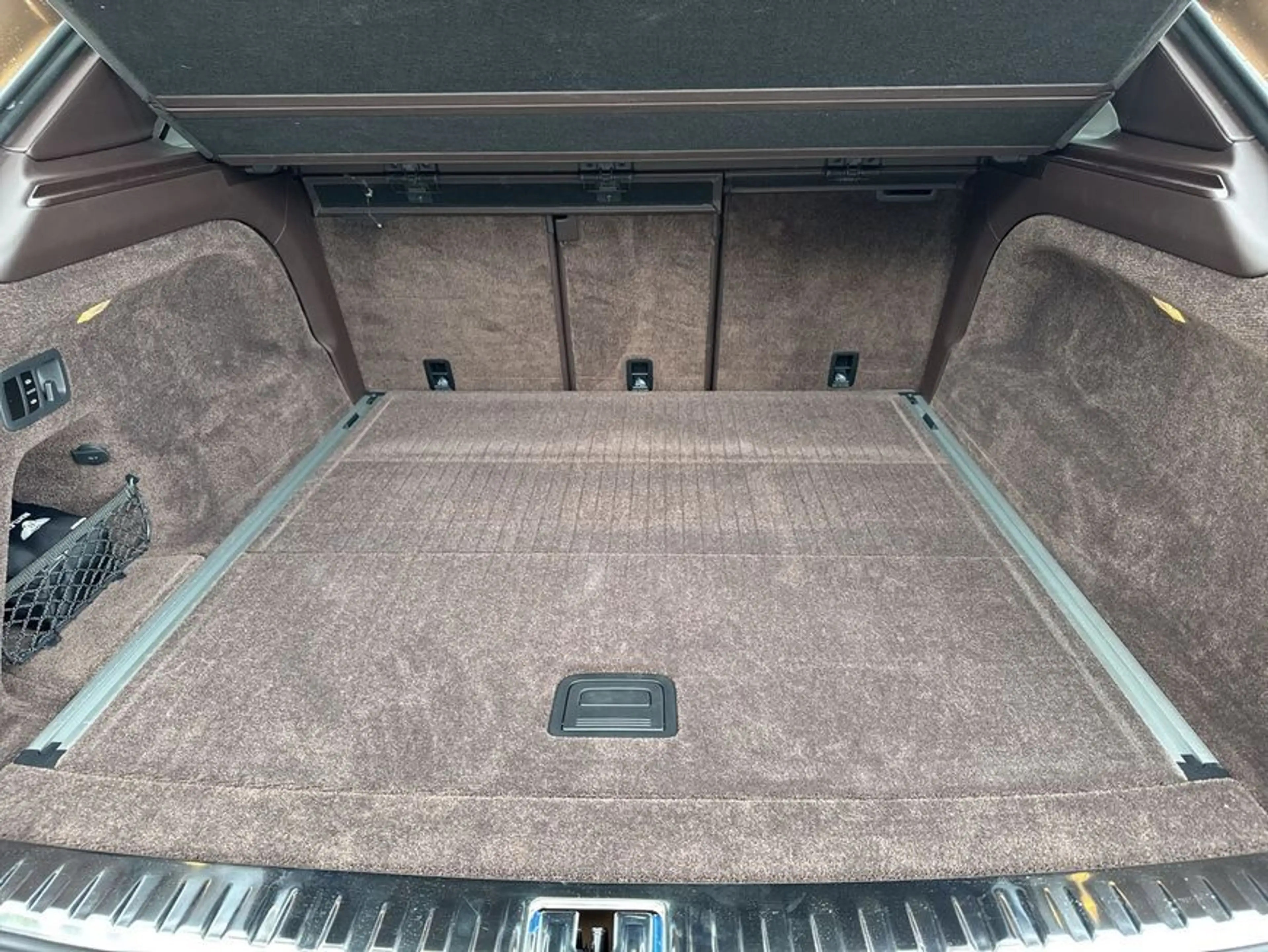 Bentley Bentayga New Bentayga V8 First Edition — photo 11