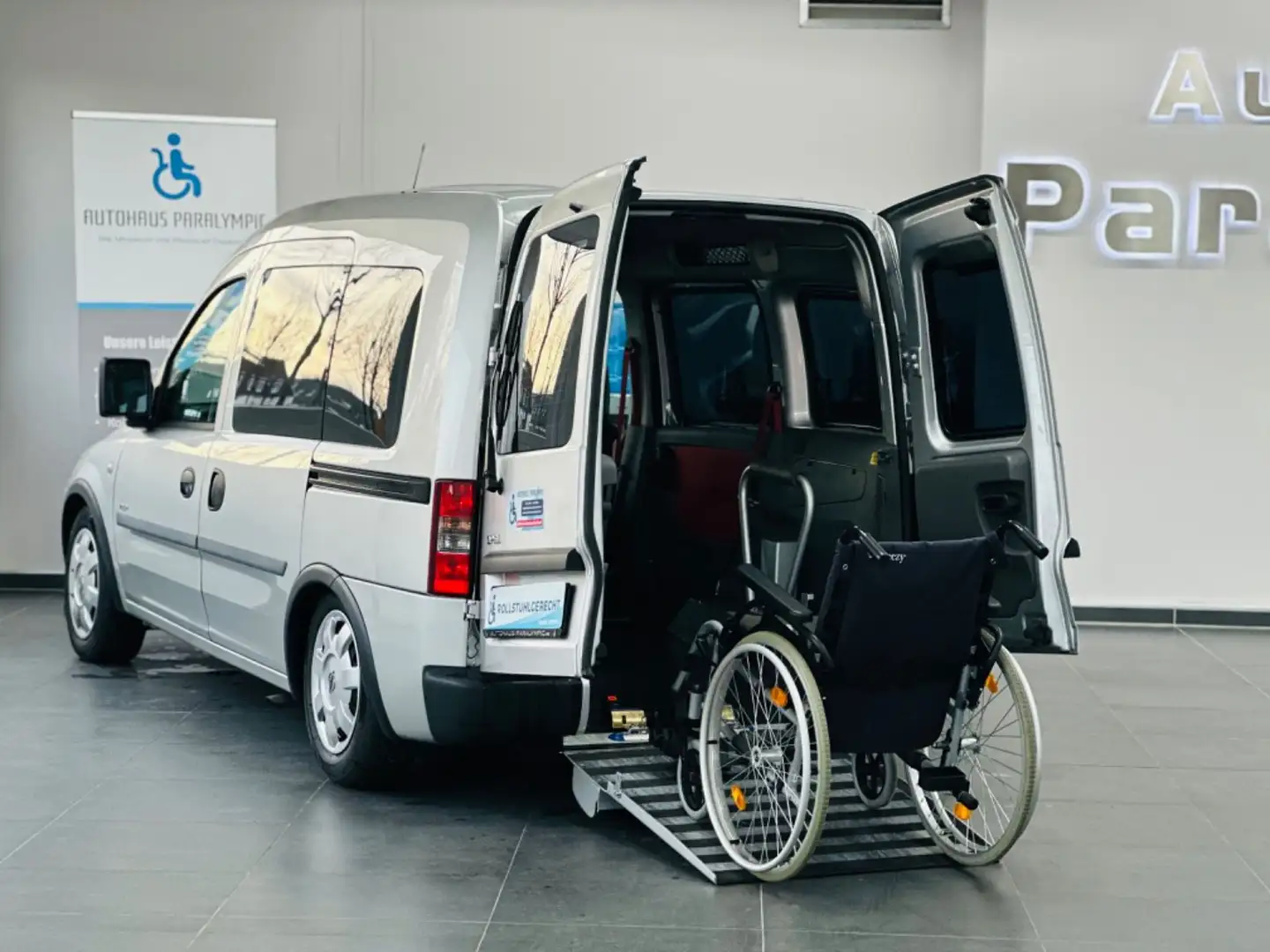 Opel Combo 1.6 Behindertengerecht-Rampe 2+1 Silber - 1