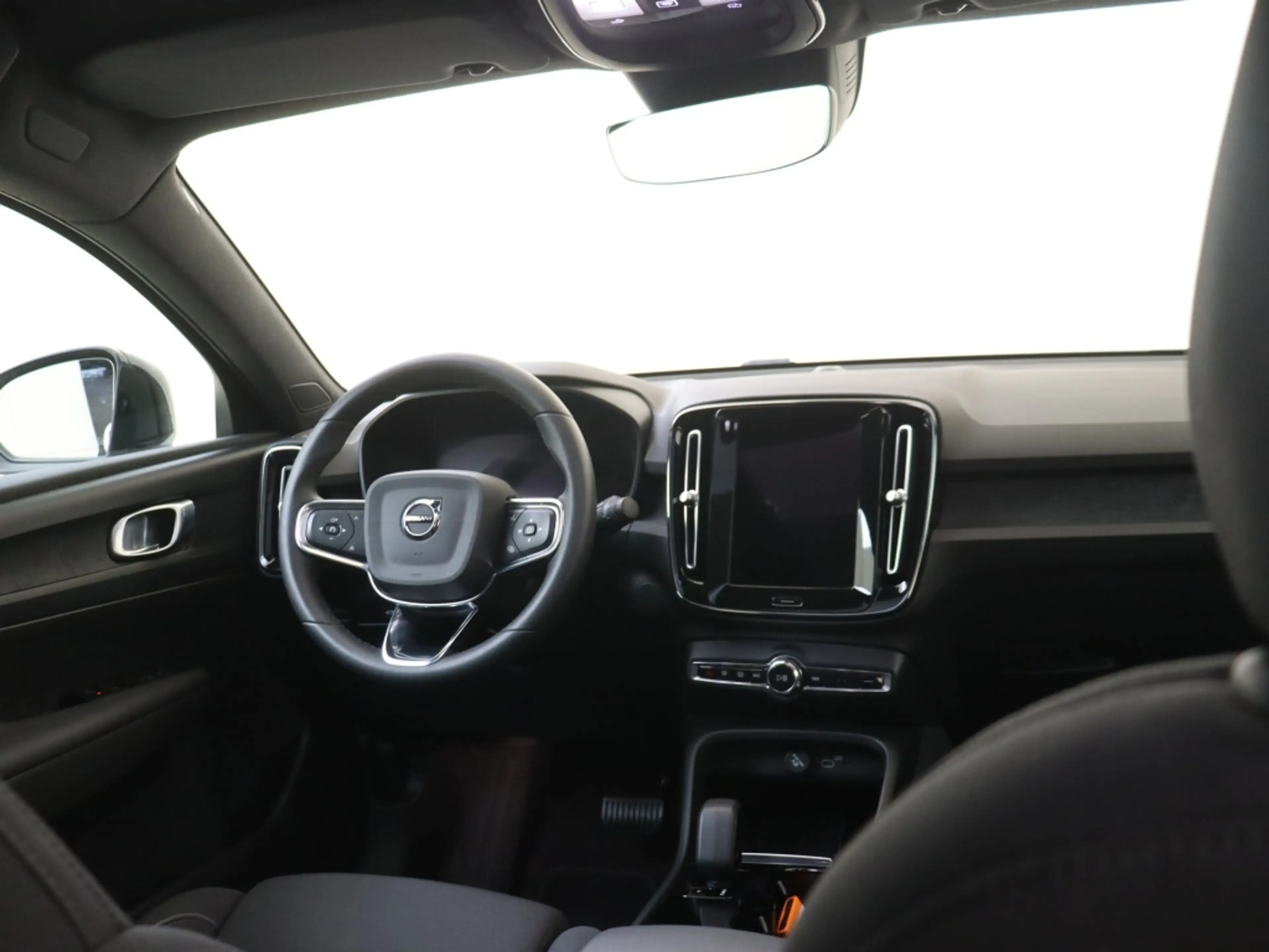 Volvo C40 Recharge Core 69kWh | Stoel-/Stuurverwarming | All — photo 10