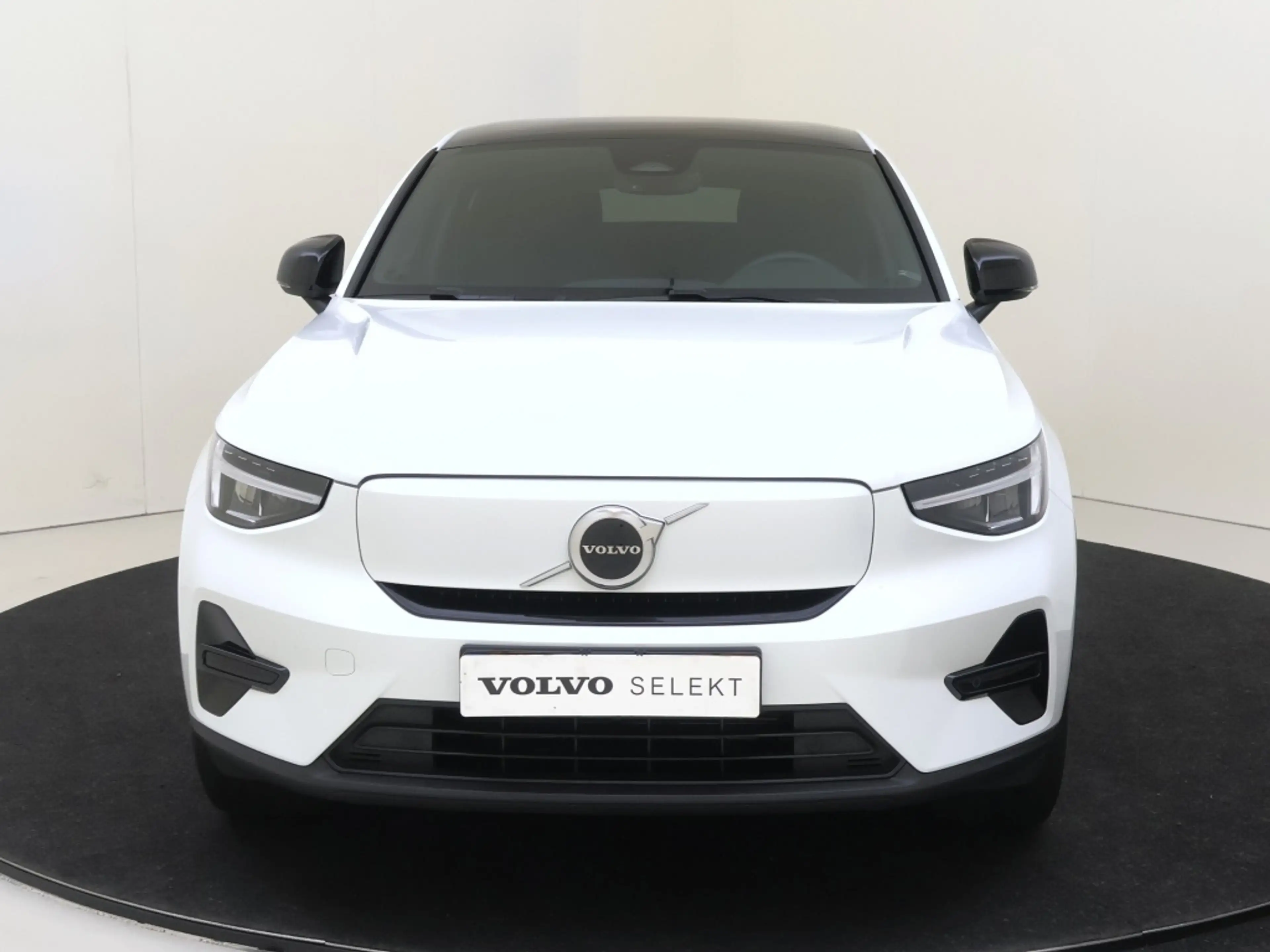 Volvo C40 Recharge Core 69kWh | Stoel-/Stuurverwarming | All — photo 3