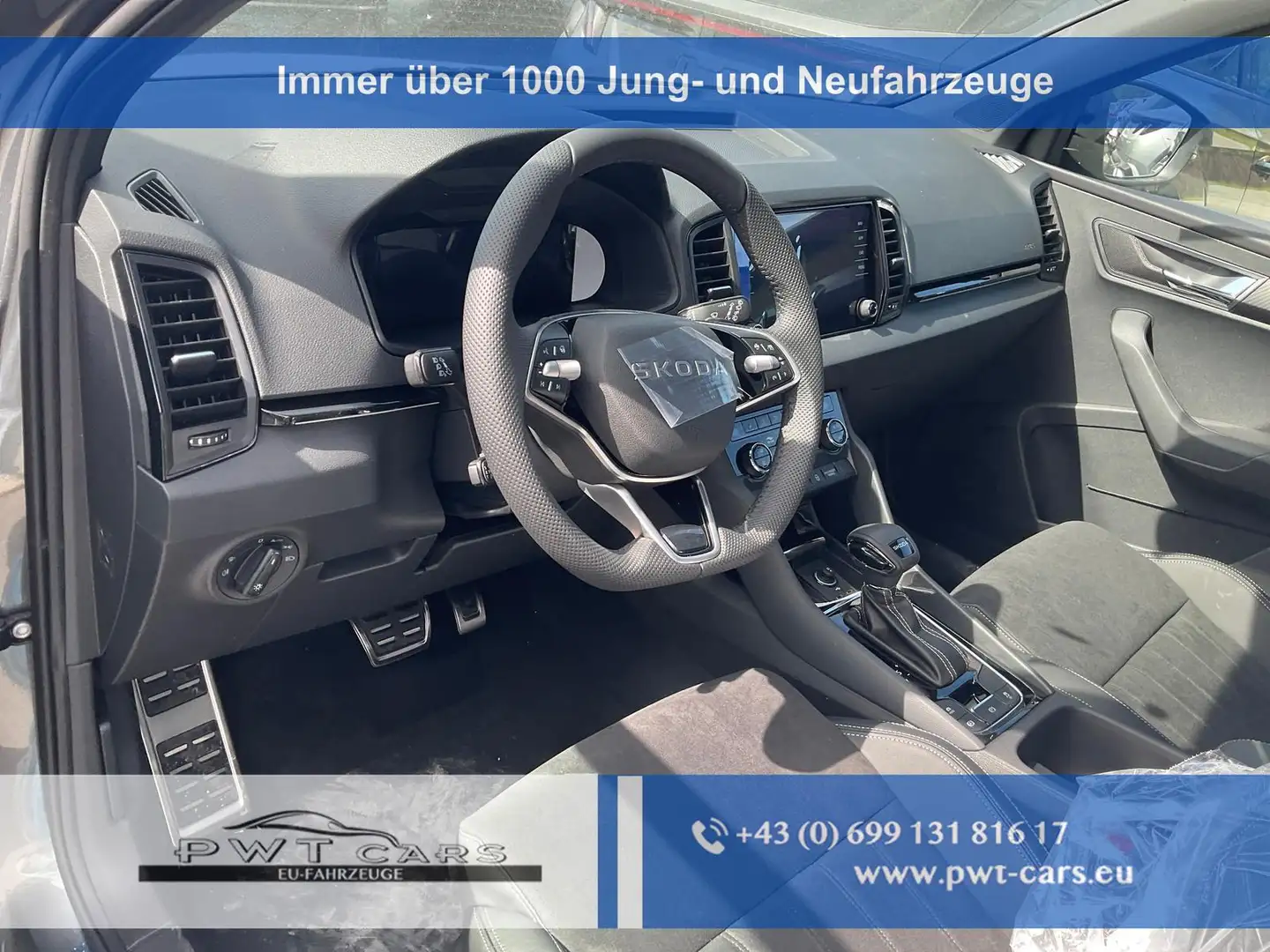 Skoda Karoq Sportline 1.5 TSI DSG Sportline, Pano, AHK, Nav... Grau - 1