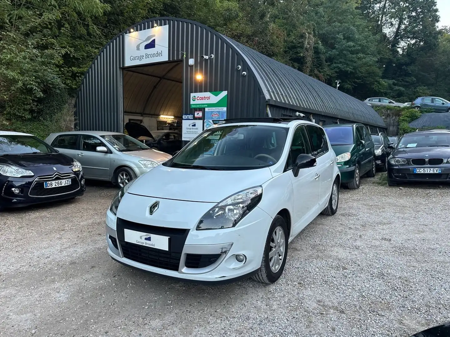 Renault Scenic III 1.9 dCi 130cv 1ère Main Blanc - 1