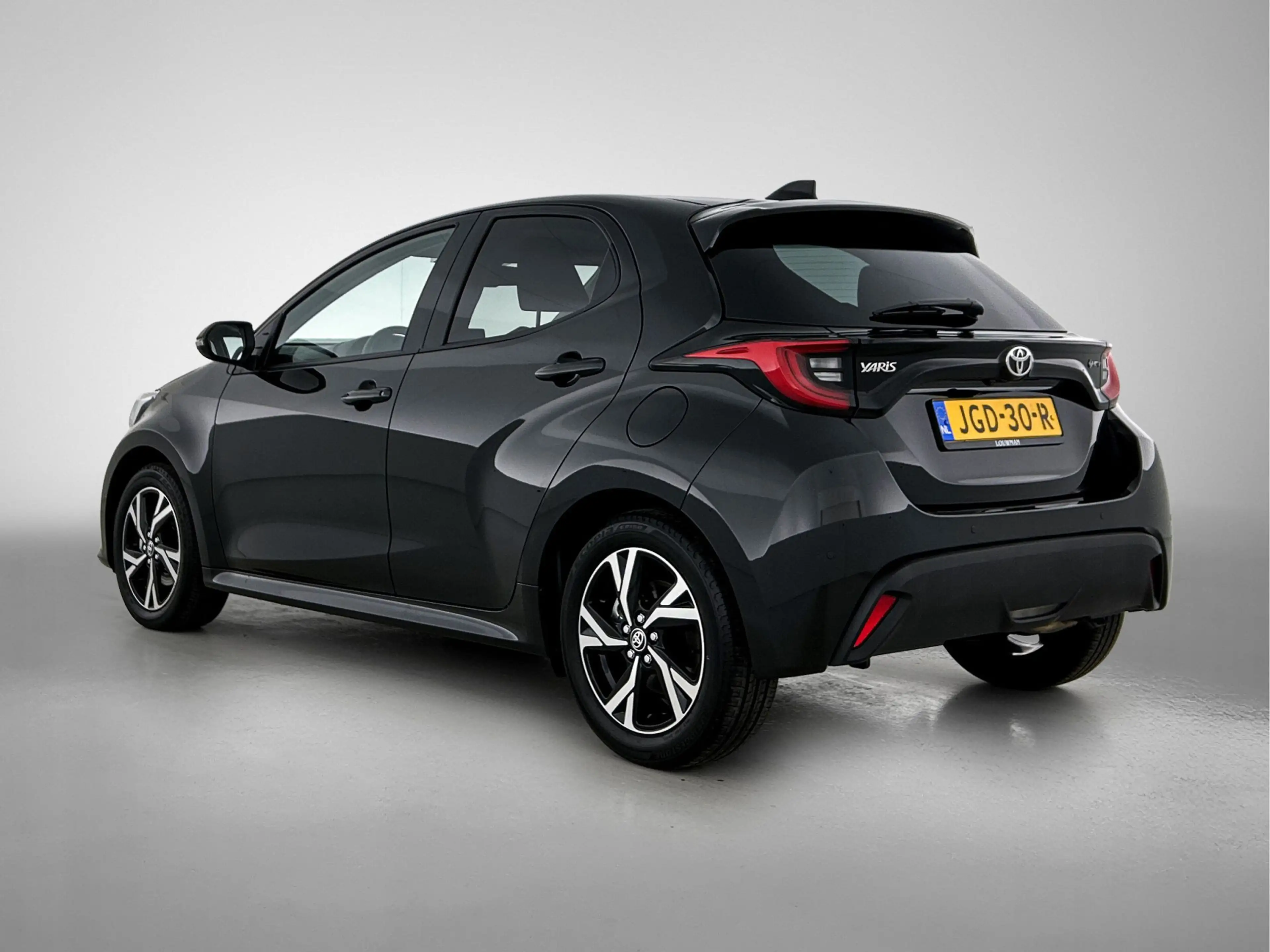 Toyota Yaris 1.5 Hybrid 115 Dynamic | Parkeersensoren V+A | Stu — photo 13