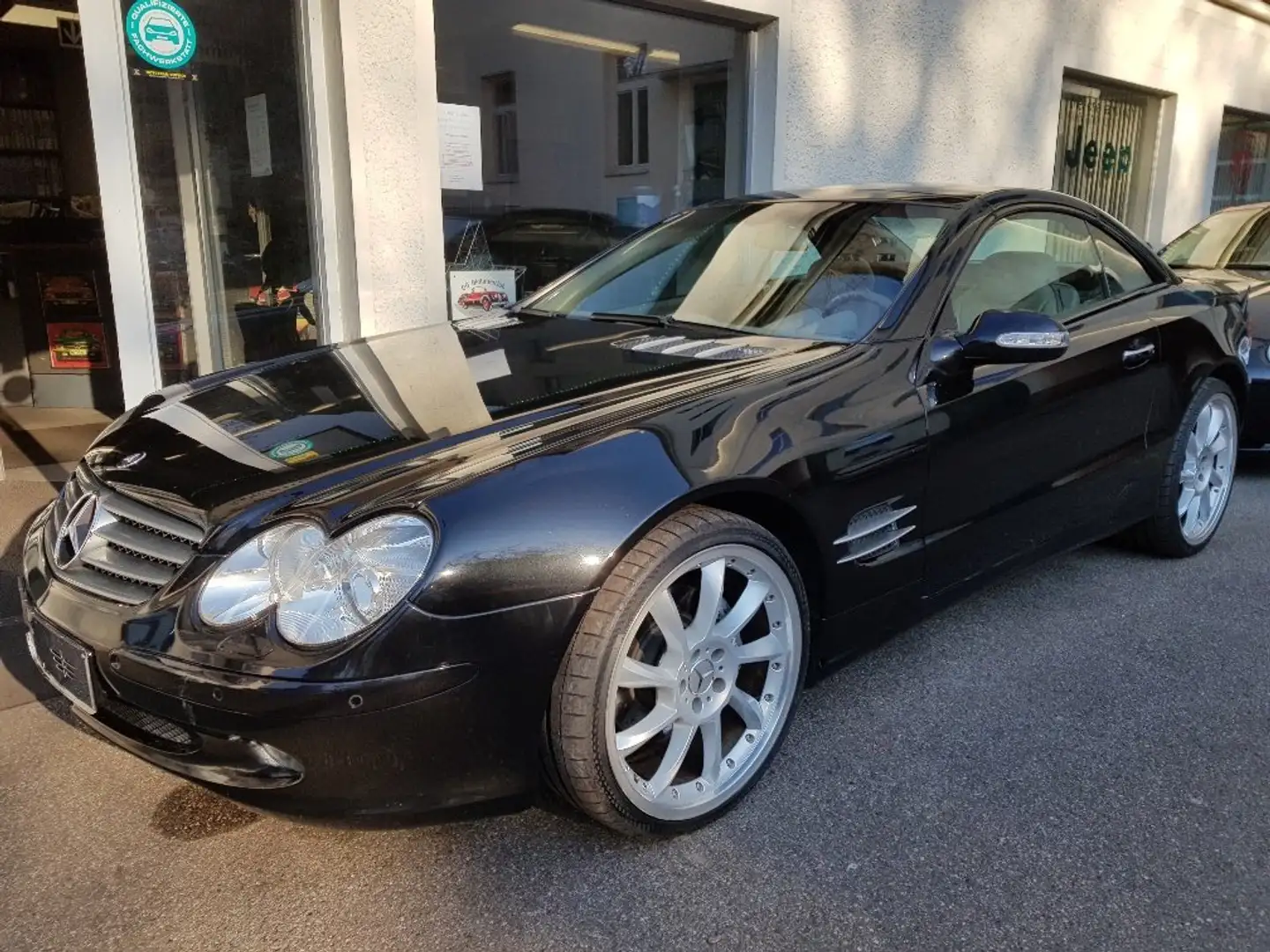 Mercedes-Benz SL 500 Roadster Aut. Schwarz - 2