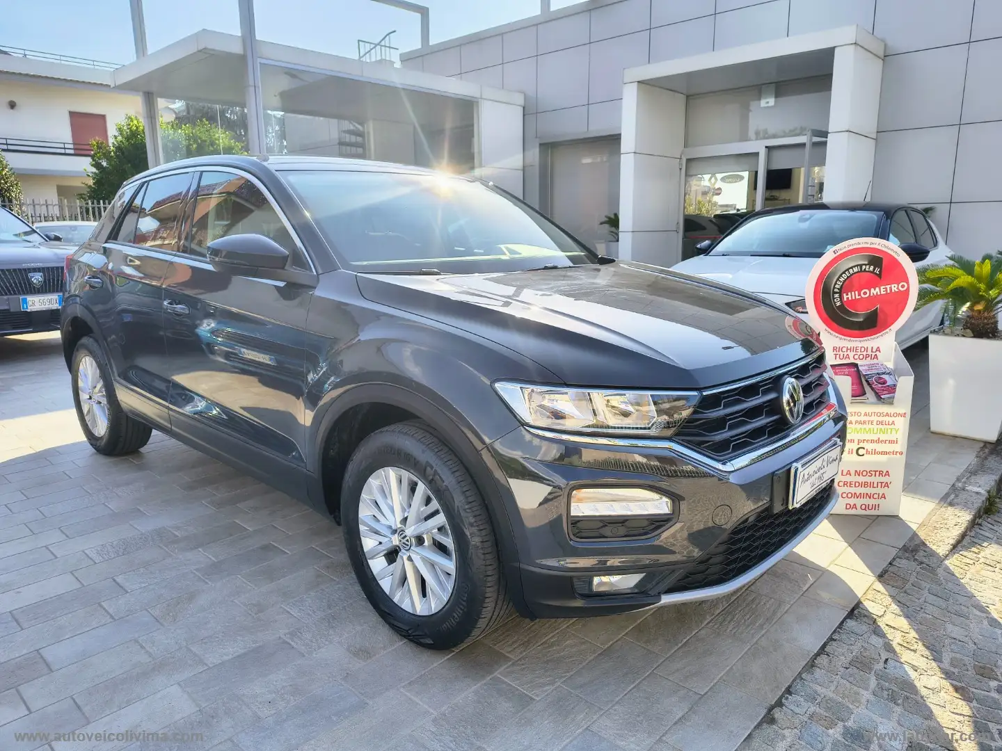 Volkswagen T-Roc 1.6 TDI SCR Business BlueMot.Tech. Gris - 1