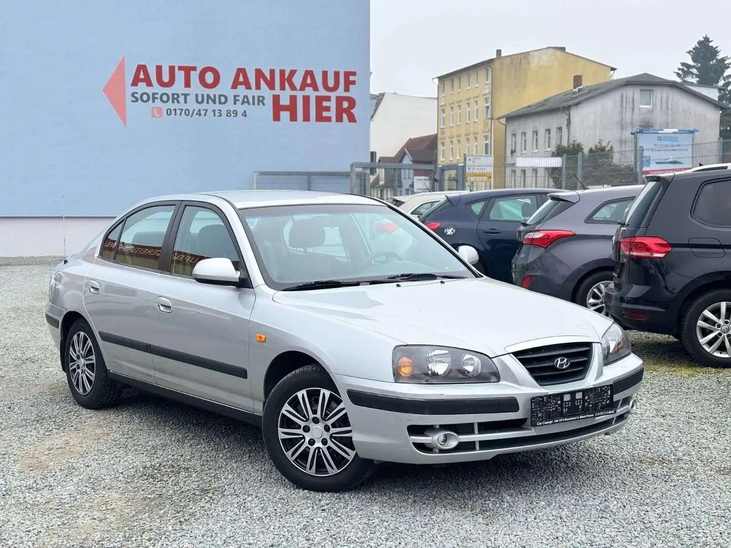 Hyundai ELANTRA ELANTRA 1.6 Klima, Anhängerkupp. Erst 71404km, Argent - 2