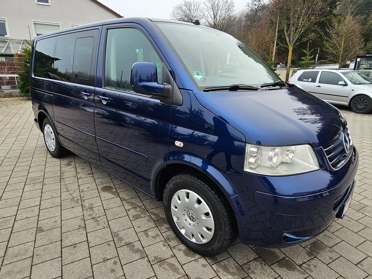 Volkswagen T5 California Multivan Highline / 7 Sitzer / Automatik/ TOP Blau - 2