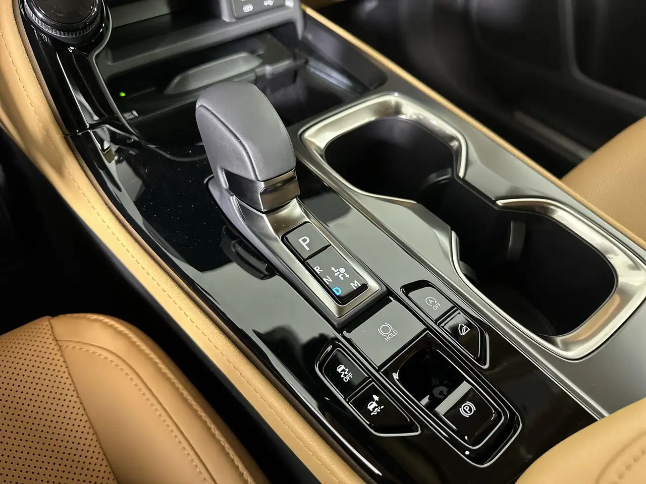 Lexus NX снимка Lexus NX