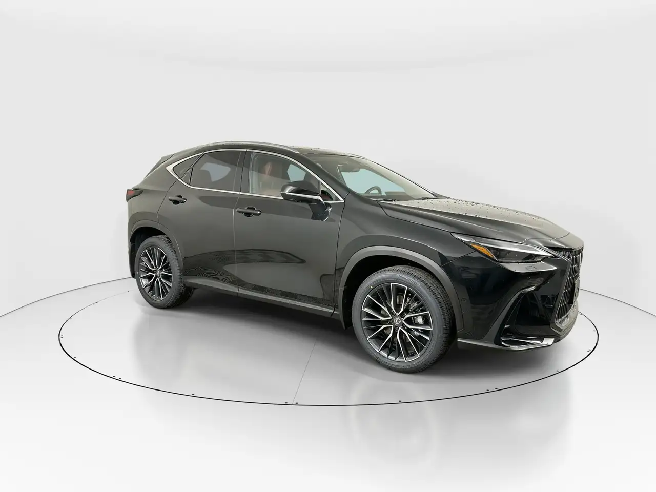 Lexus NX снимка Lexus NX