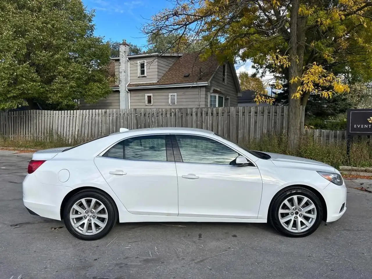 Chevrolet Malibu снимка Chevrolet Malibu