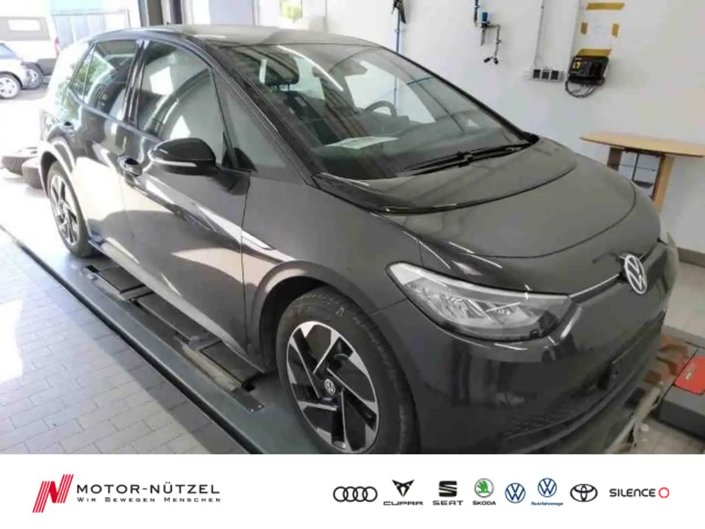 Volkswagen ID.3 110 kW PURE PERFORM LED+NAV+SHZ+DAB+CCS+HuD Grau - 1